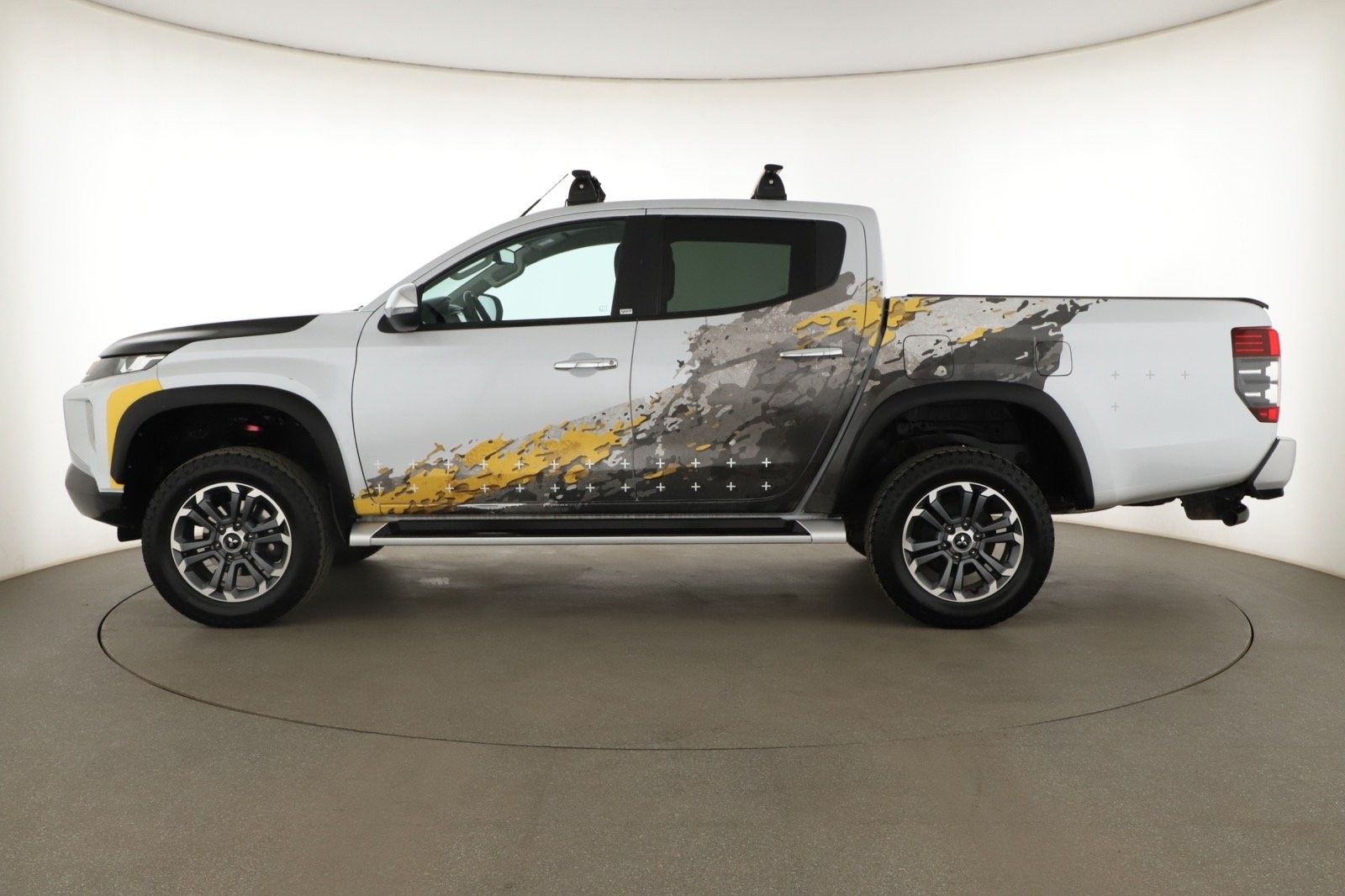 Mitsubishi L200, 2.2 DI-D, 4X4, Automat - fotka 3
