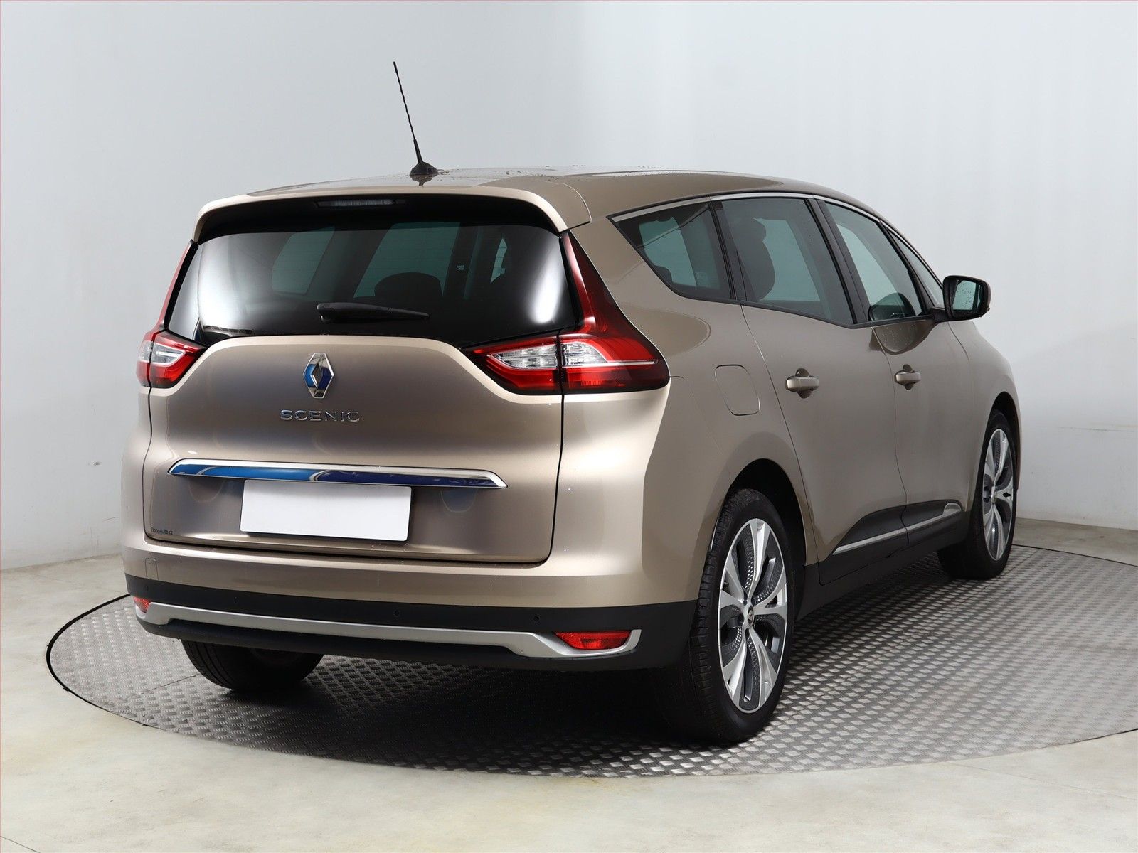 Renault Grand Scénic, 1.7 Blue dCi, Automat, ČR - fotka 5