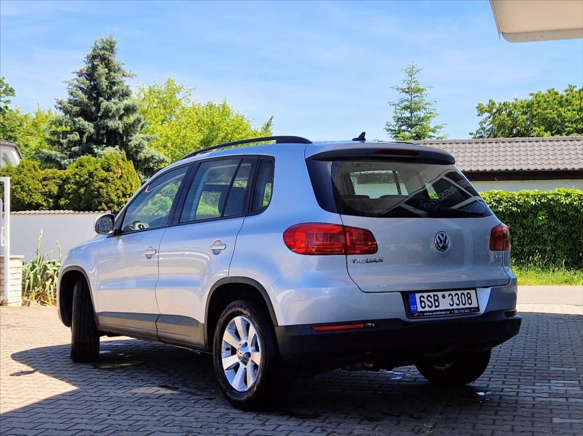 Volkswagen Tiguan, 1,4 TSI 90kW KLIMA VÝHŘEV - fotka 3