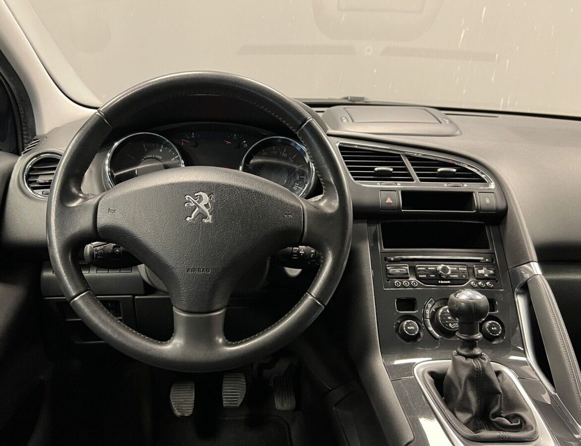 Peugeot 3008, ALLURE 1.2 PureTech - fotka 5
