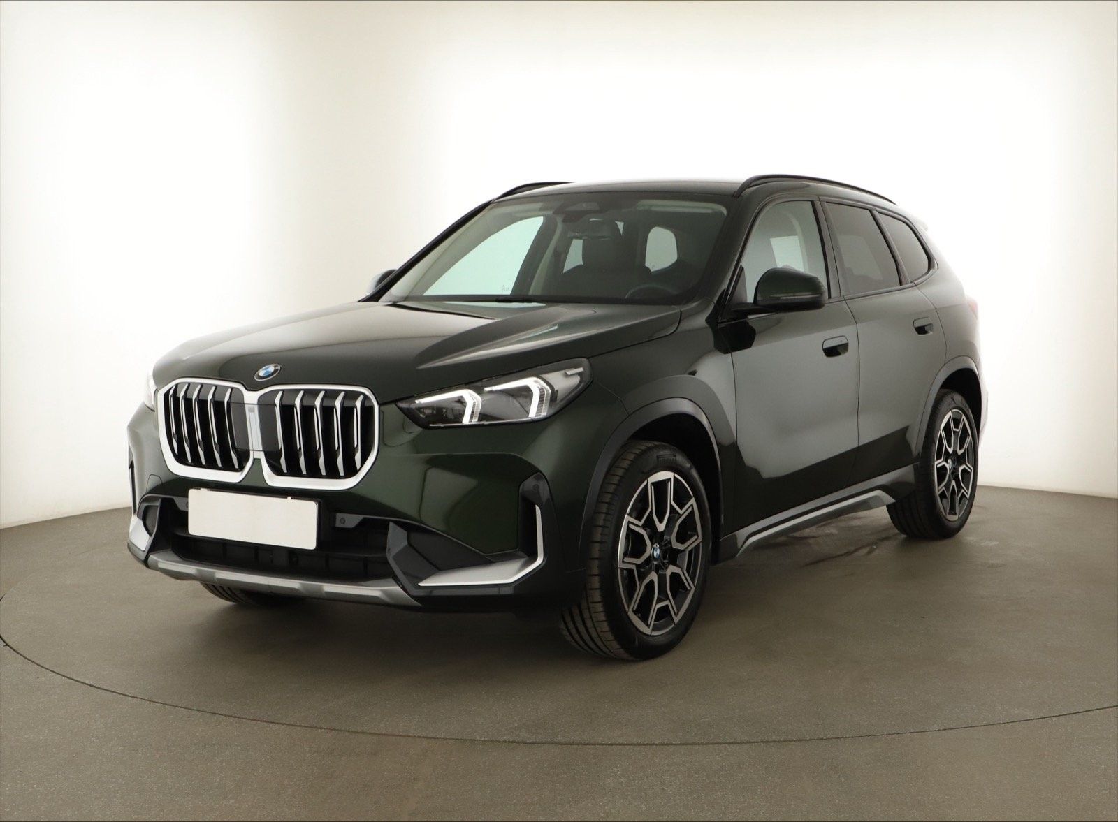BMW X1, sDrive18i, XLine Edition - fotka 2