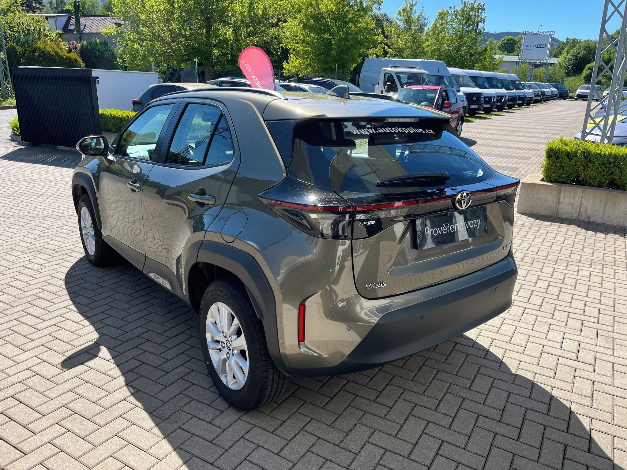 Toyota Yaris Cross, 1.5 Hybrid e-CVT Comfort - fotka 4
