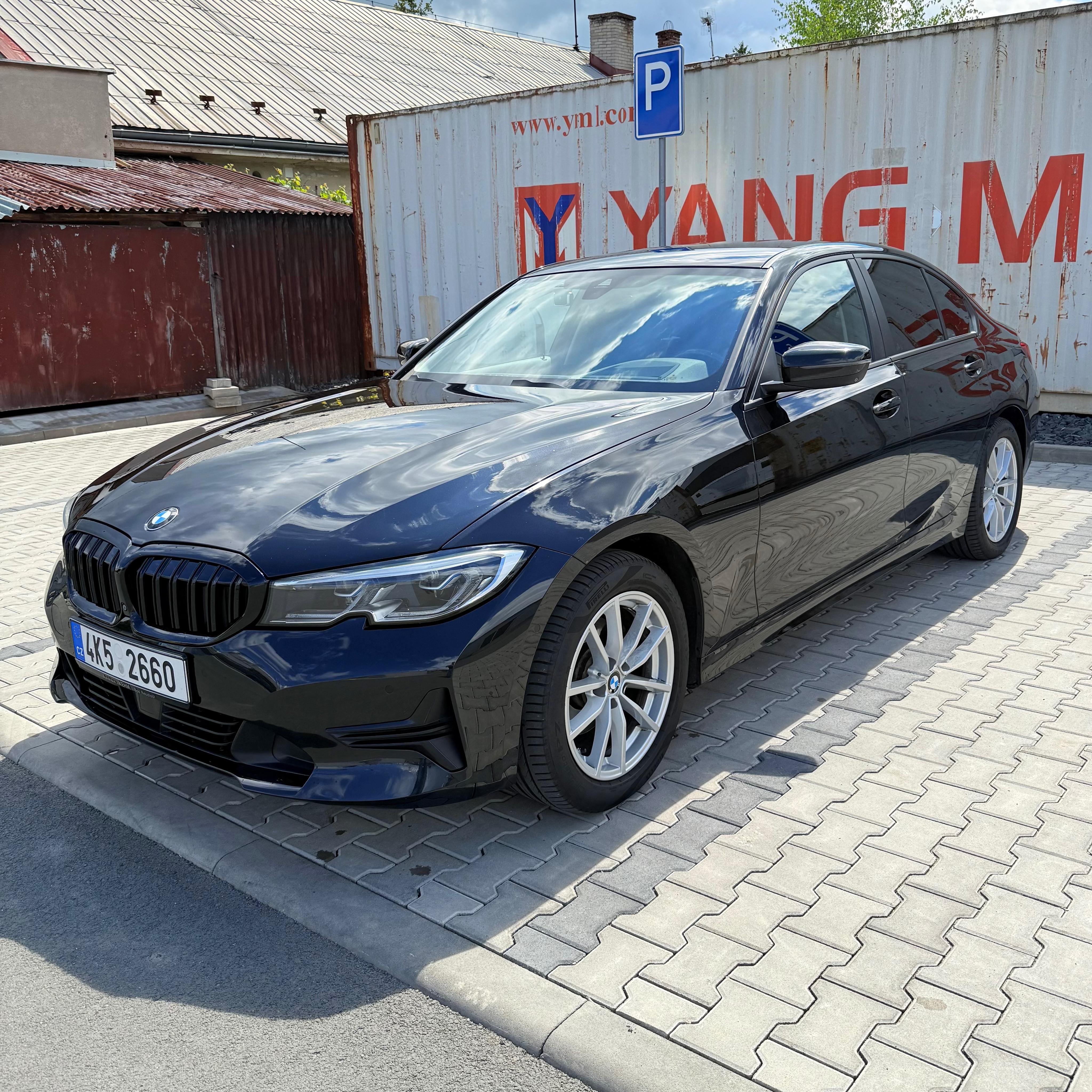 BMW Řada 3, 320d xDrive/ Laser/ ACC/ 360 - fotka 2
