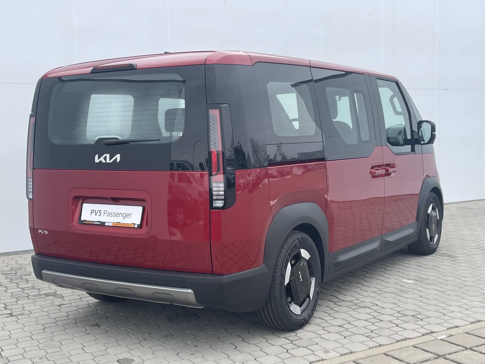 Kia PV5, ELITE 71,2 kWh - fotka 2