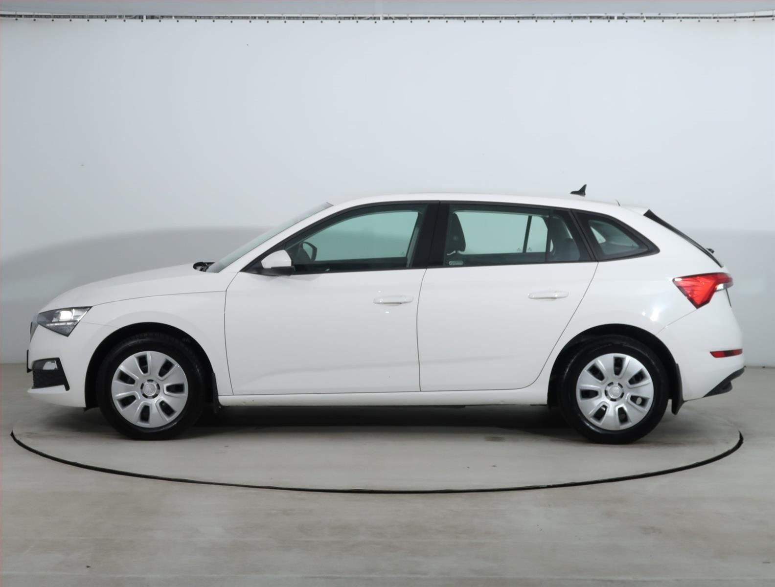 Škoda Scala, 1.0 TSI, ČR,1.maj, Serv.kniha - fotka 3