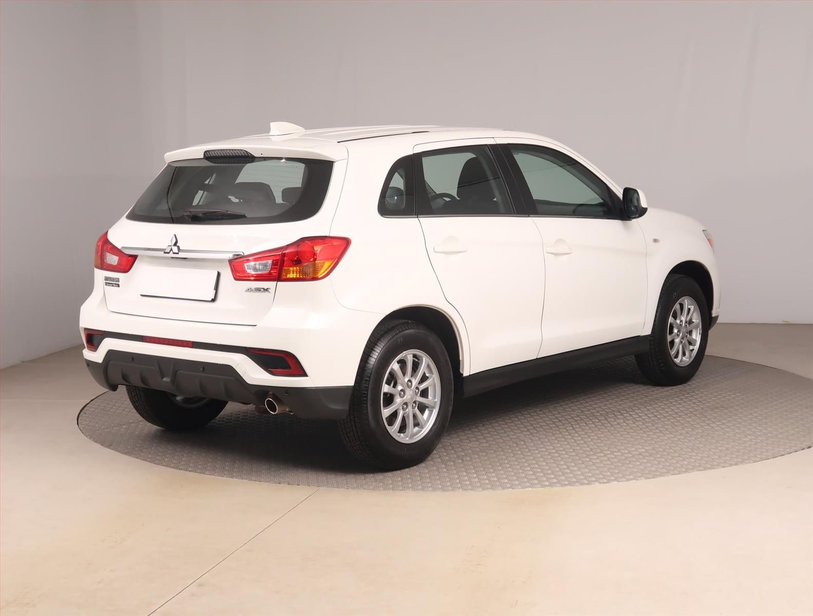 Mitsubishi ASX, 1.6 MIVEC, Inform, Serv.kniha - fotka 5