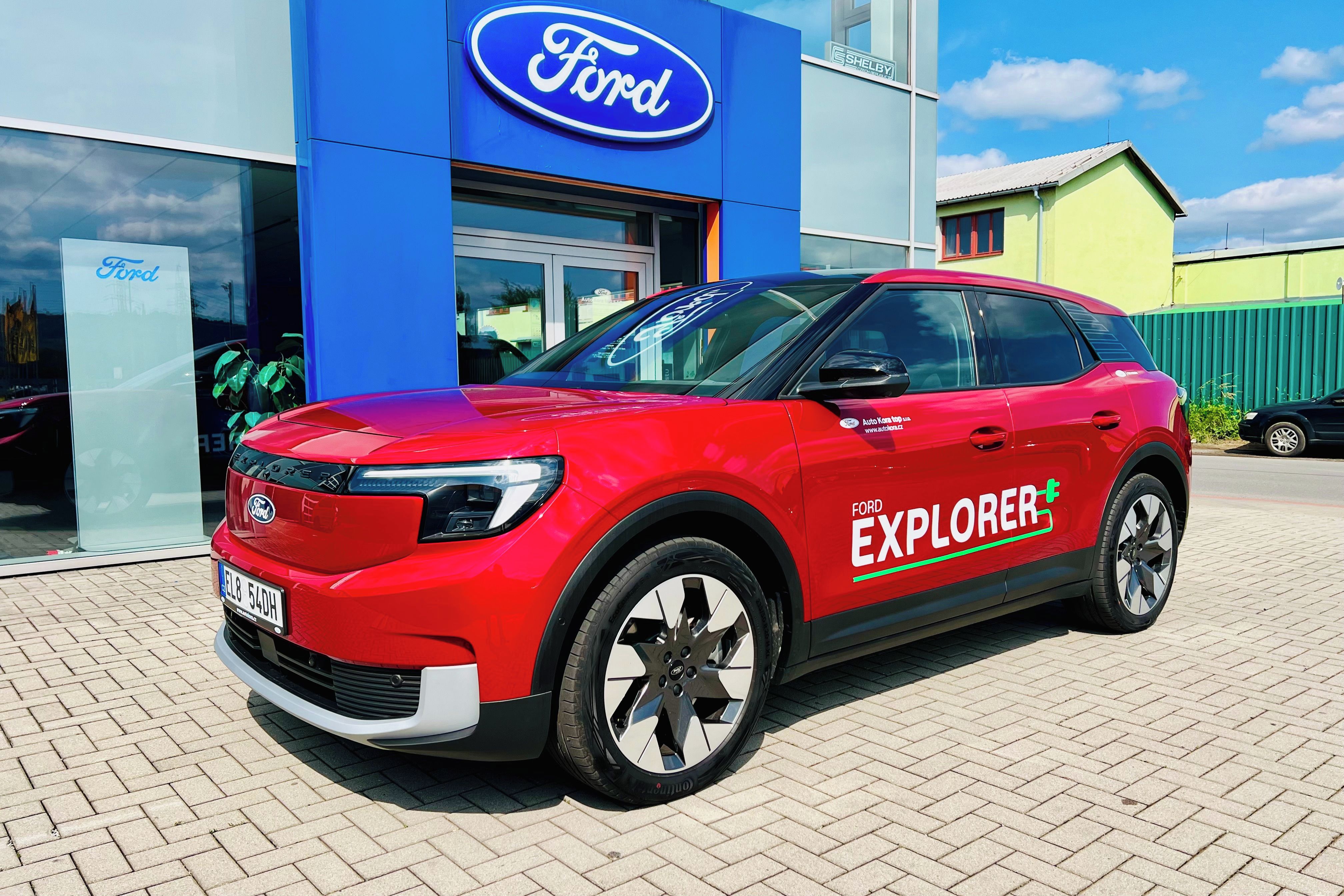 Ford Explorer, EL 79kWh AWD 2025 ČR Dealer