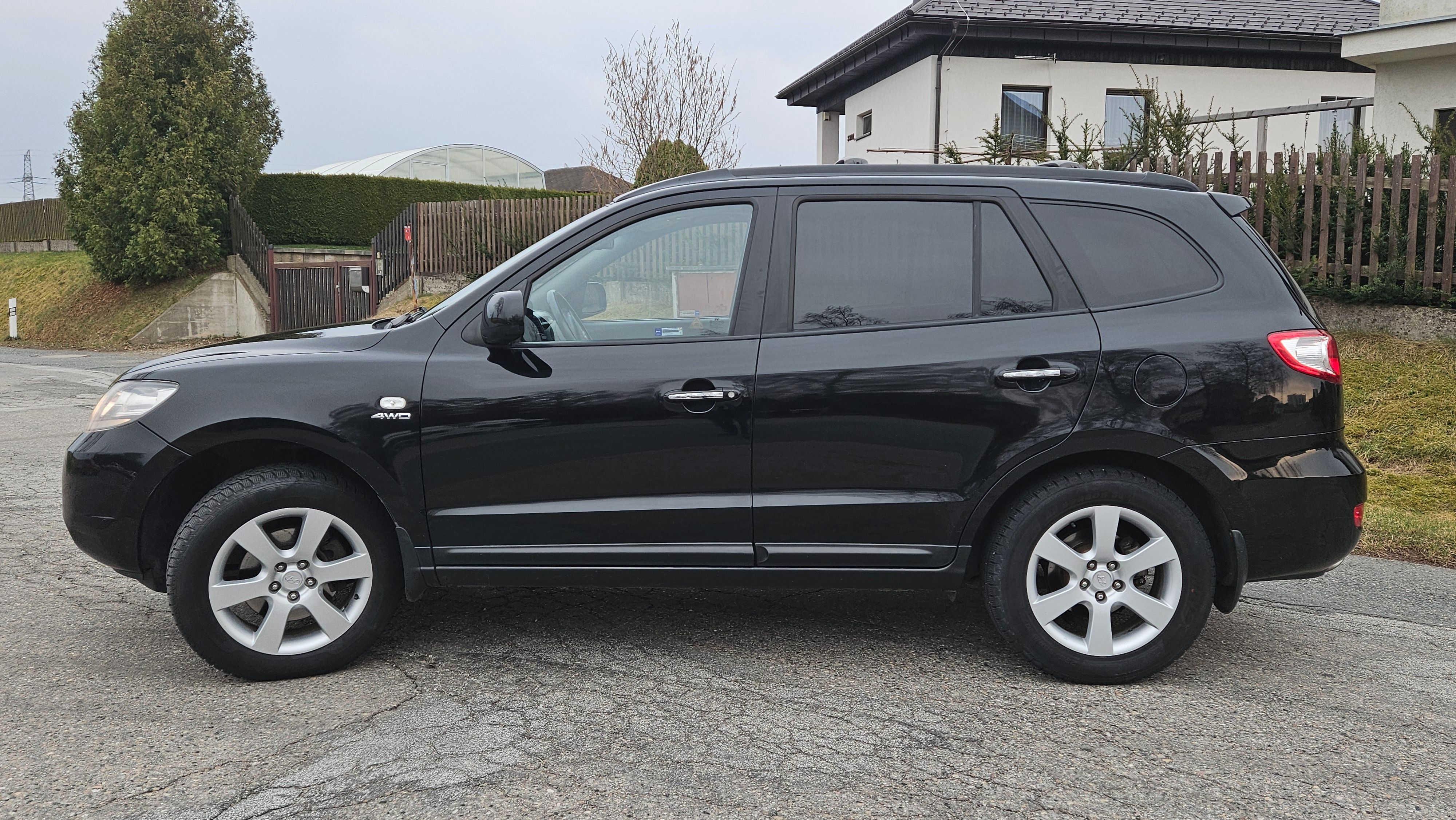 Hyundai Santa Fe, 2.2 CRDi, 4WD, odpočet DPH - fotka 4