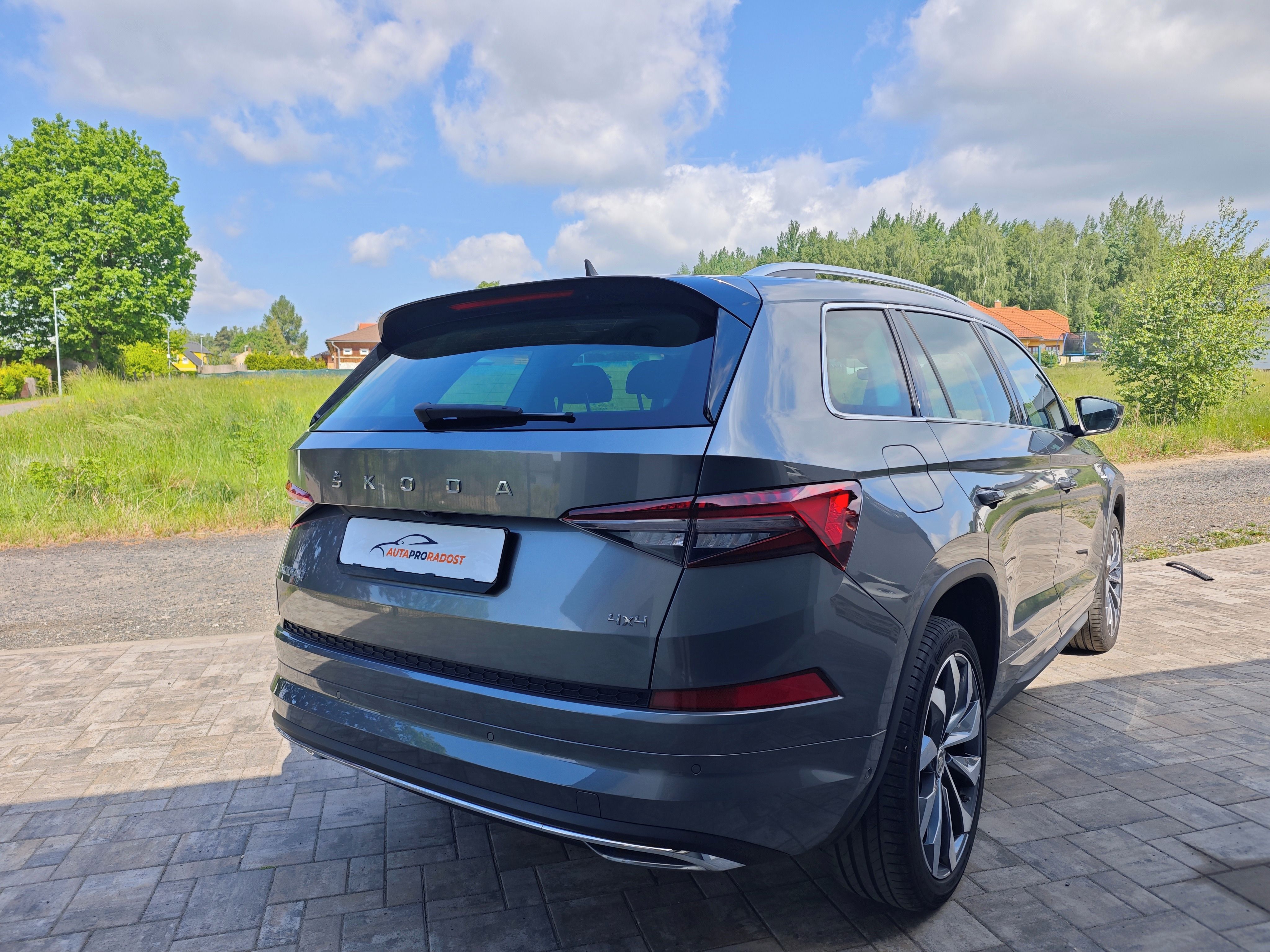 Škoda Kodiaq, LK, Nové ČR, 1. majitel - fotka 6