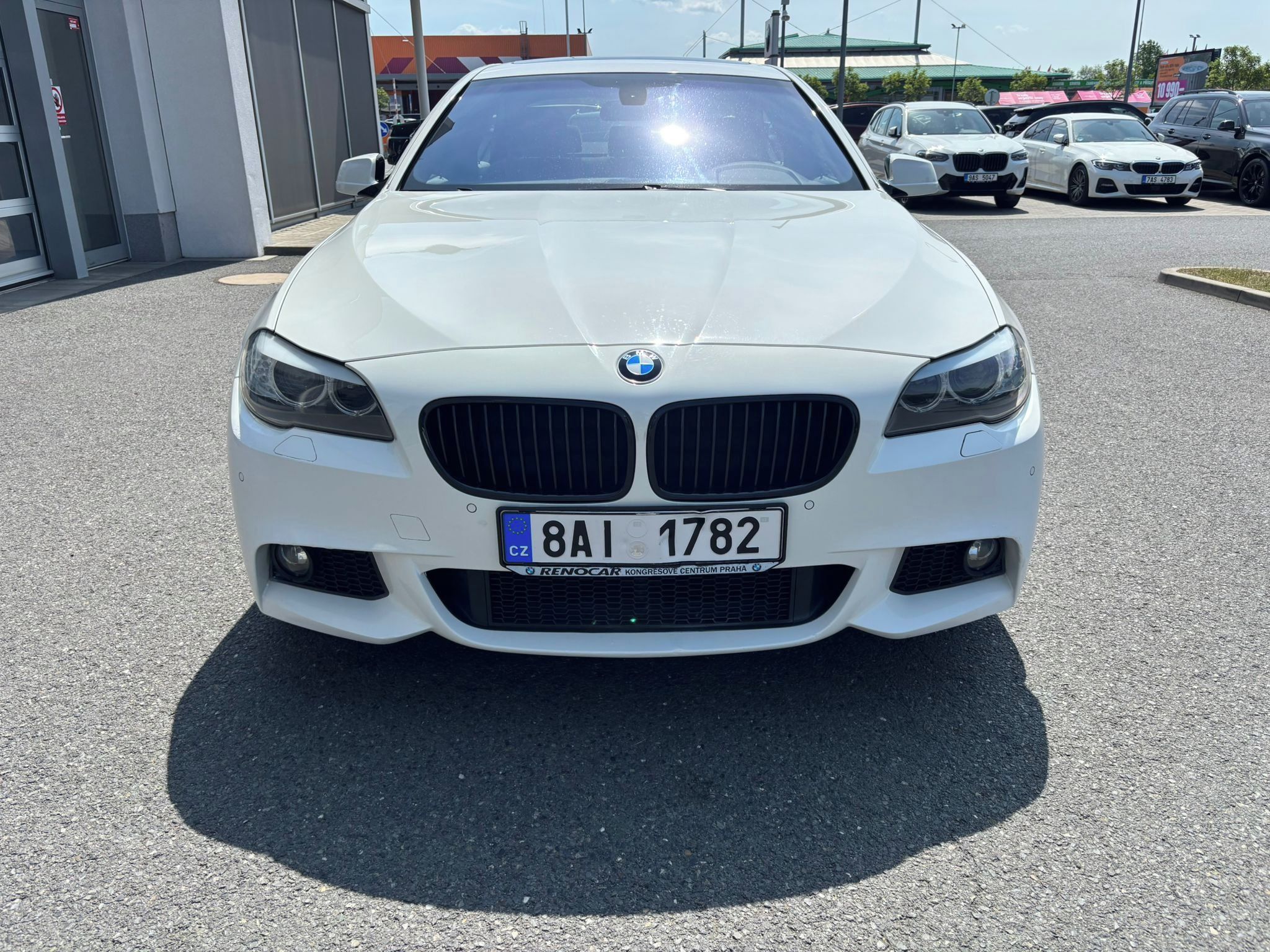 BMW Řada 5, 535d xDrive, M-packet, 230kw - fotka 2