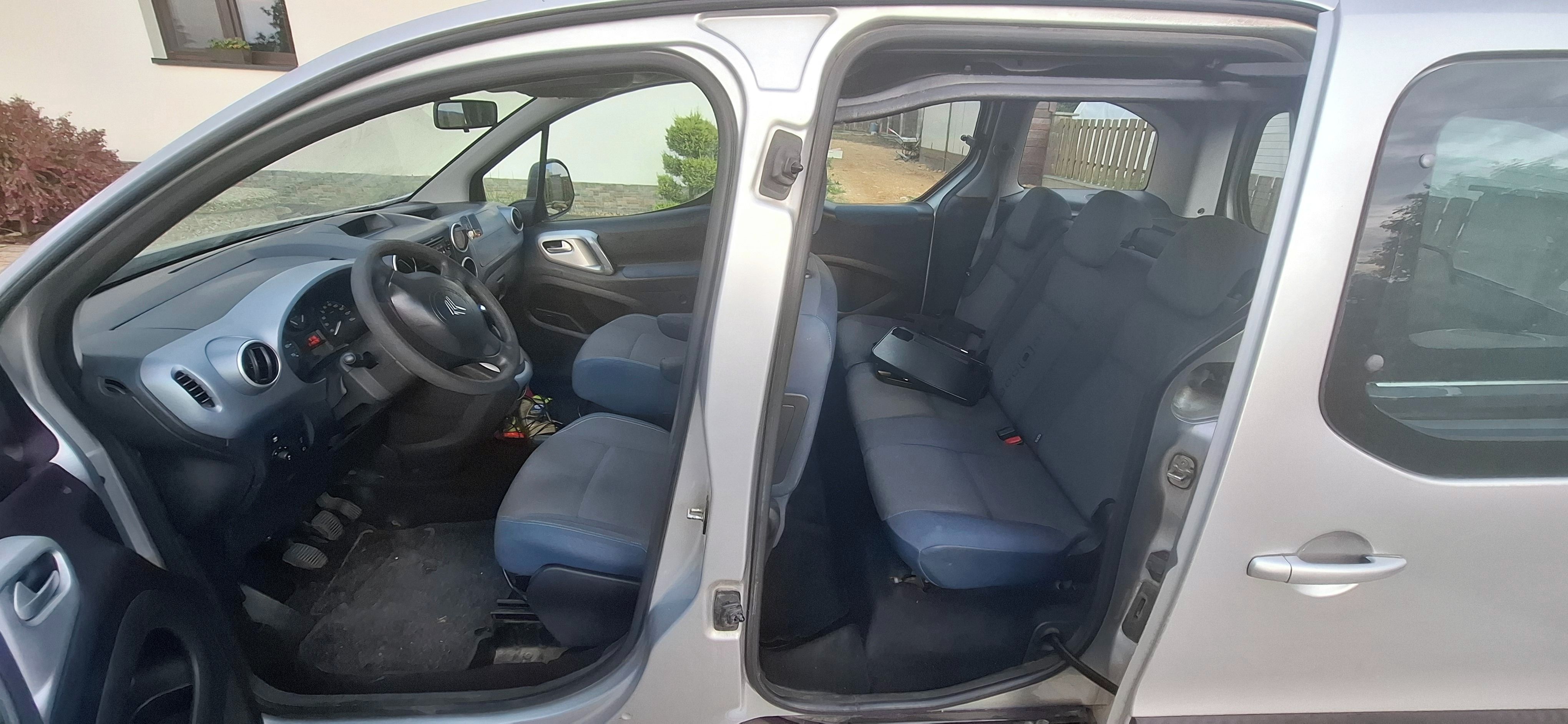 Citroën Berlingo, 1.6 - benzin - fotka 4