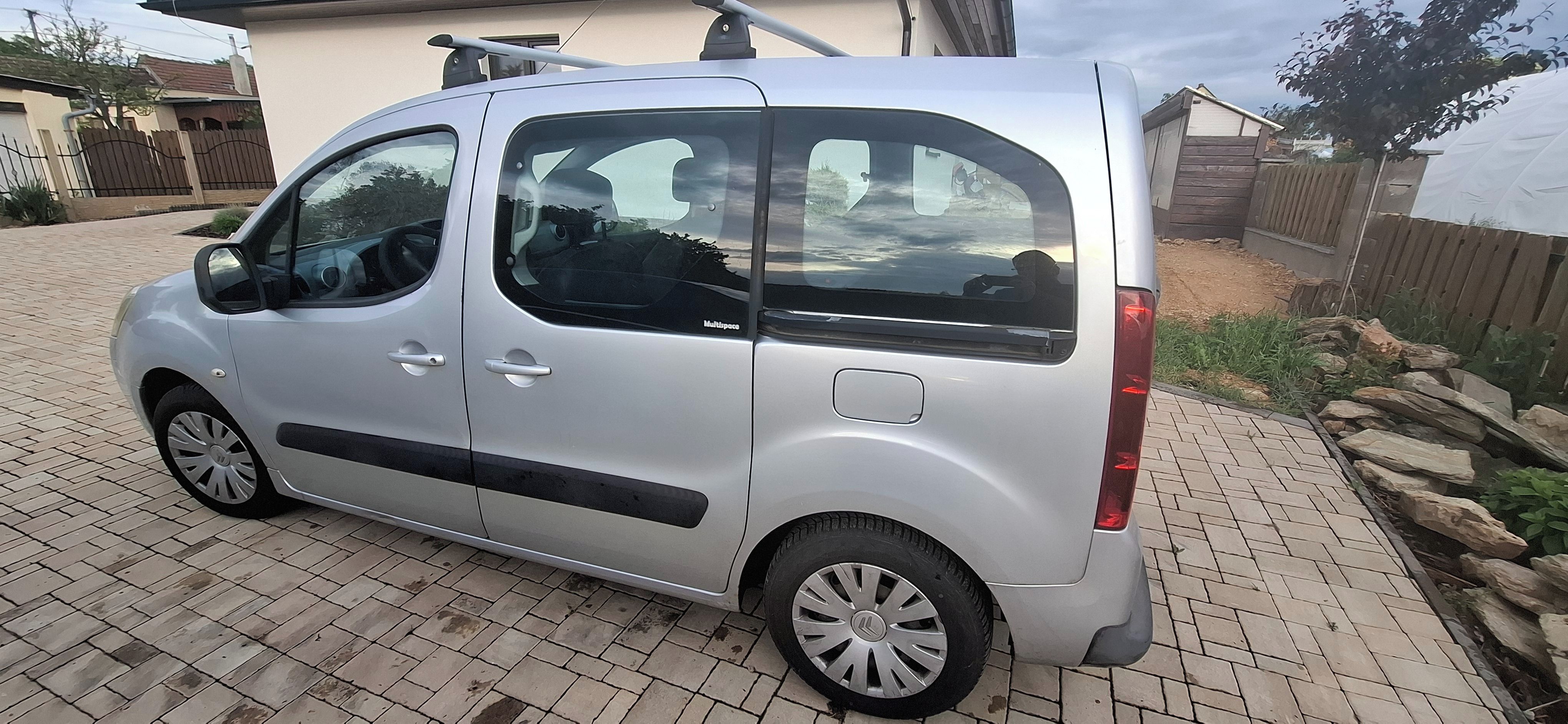 Citroën Berlingo, 1.6 - benzin - fotka 5