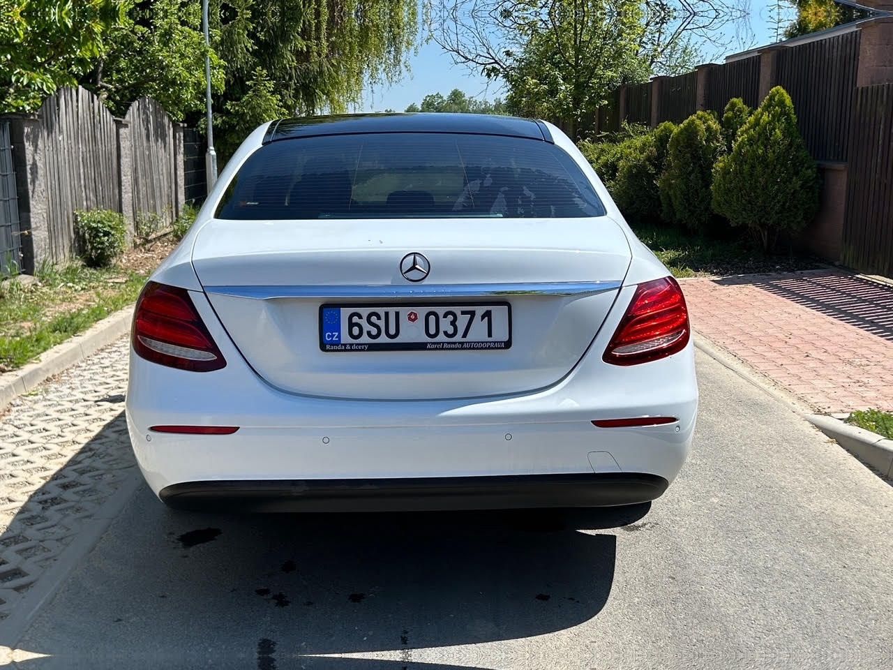 Mercedes-Benz Třídy E, MB E 200d 67tkm - fotka 5