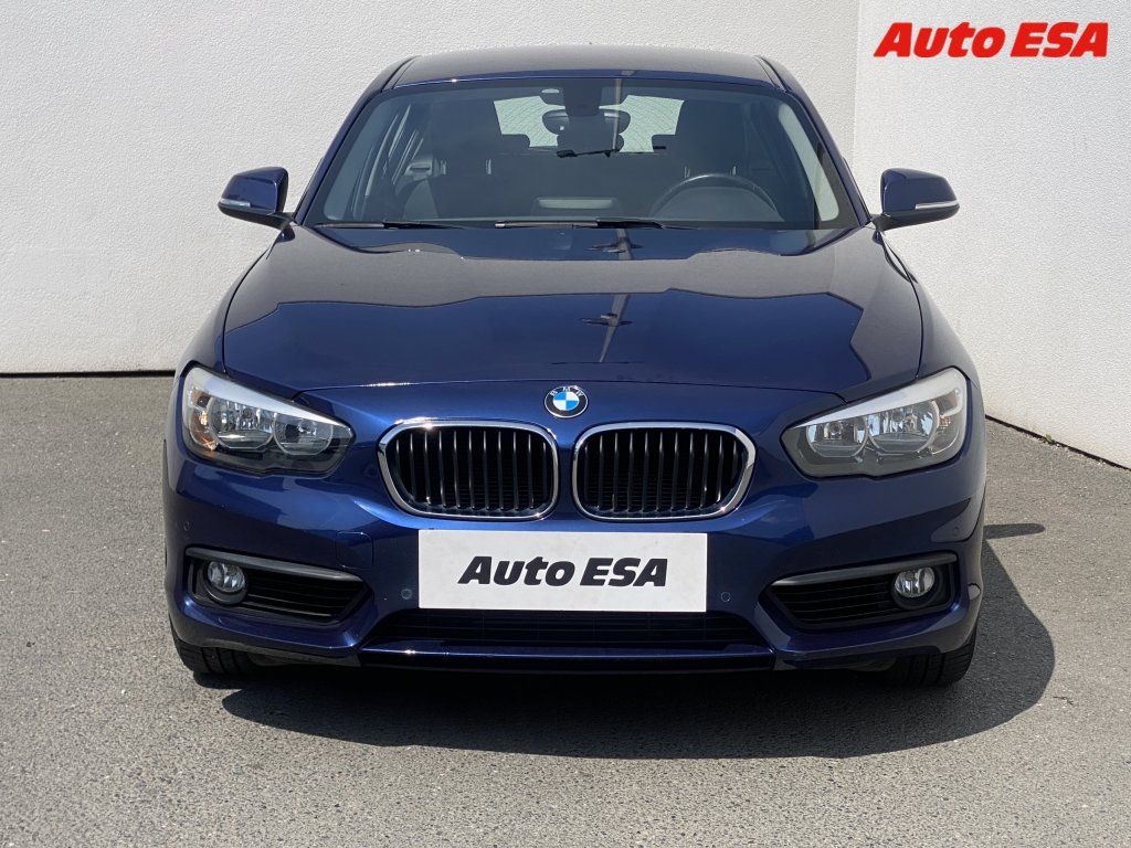 BMW Řada 1, 2.0d 118d - fotka 2