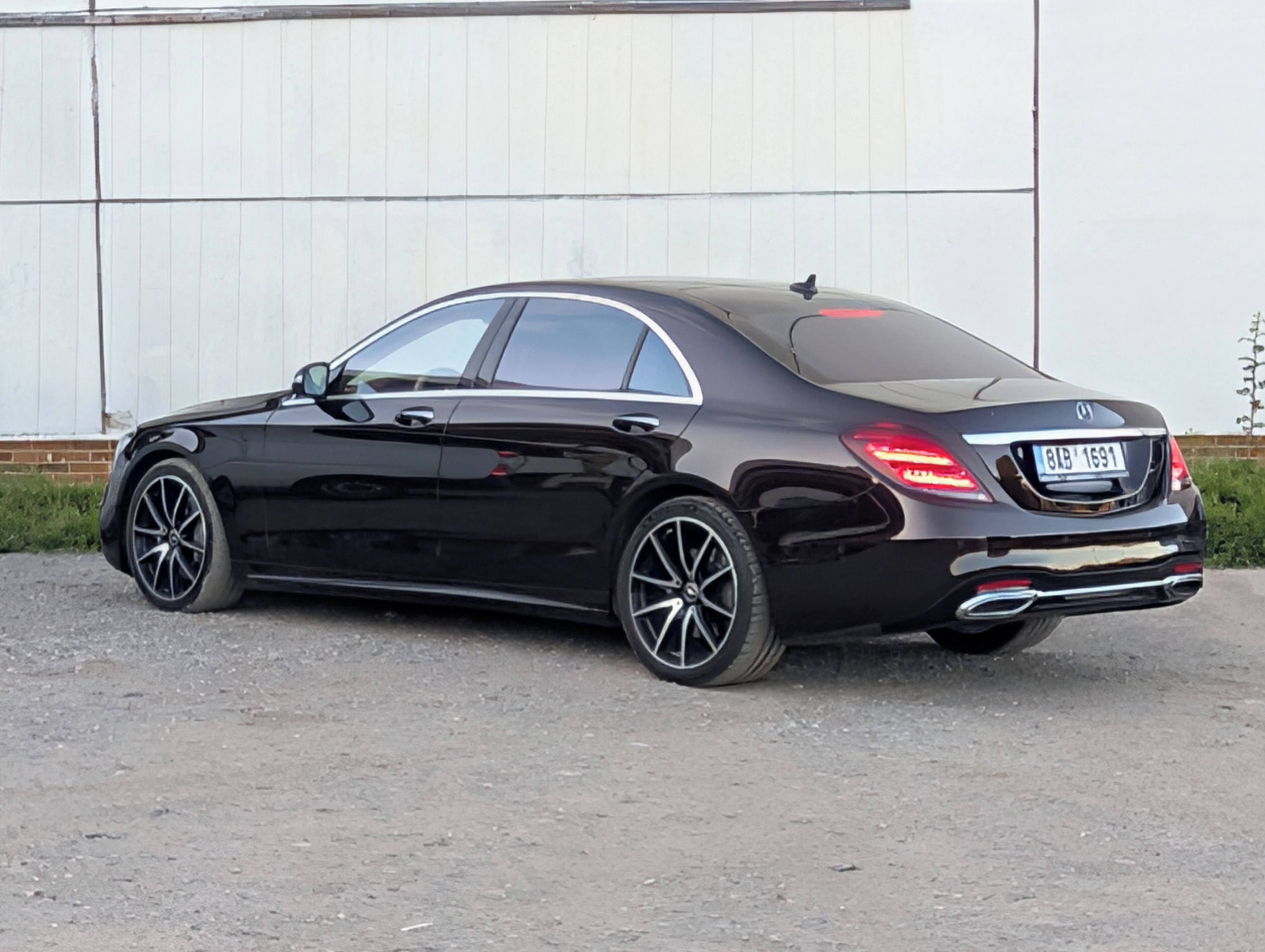 Mercedes-Benz Třídy S, 400d L Exclusive Grand Edition - fotka 3