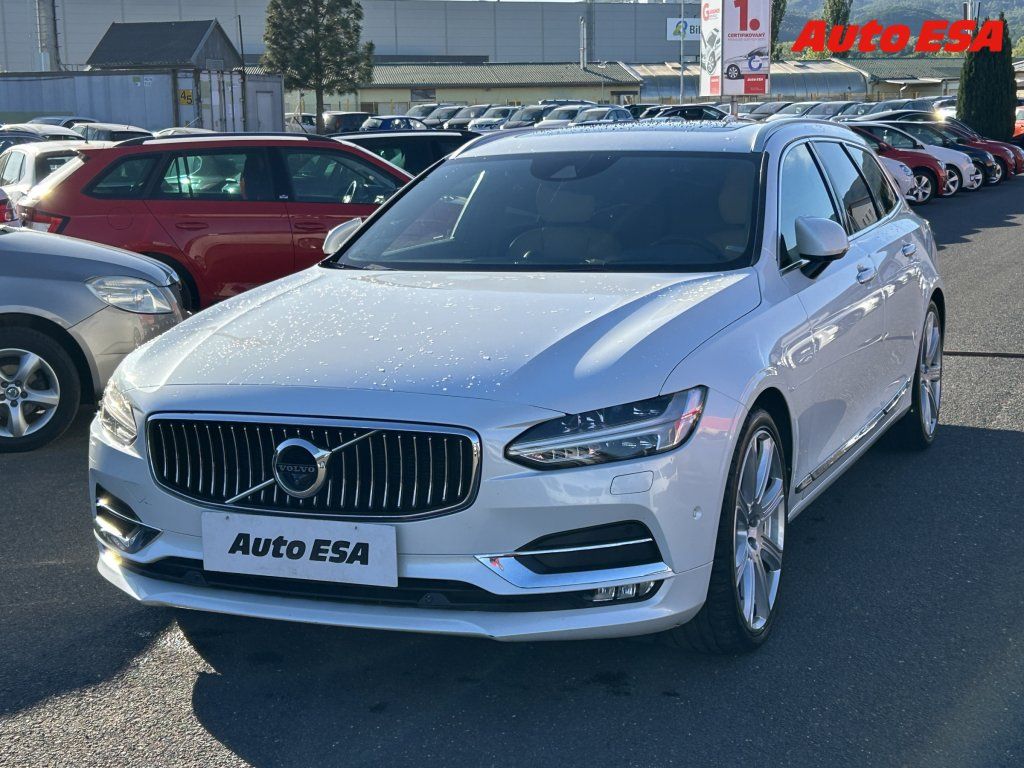 Volvo V90, 2.0D5 - fotka 3