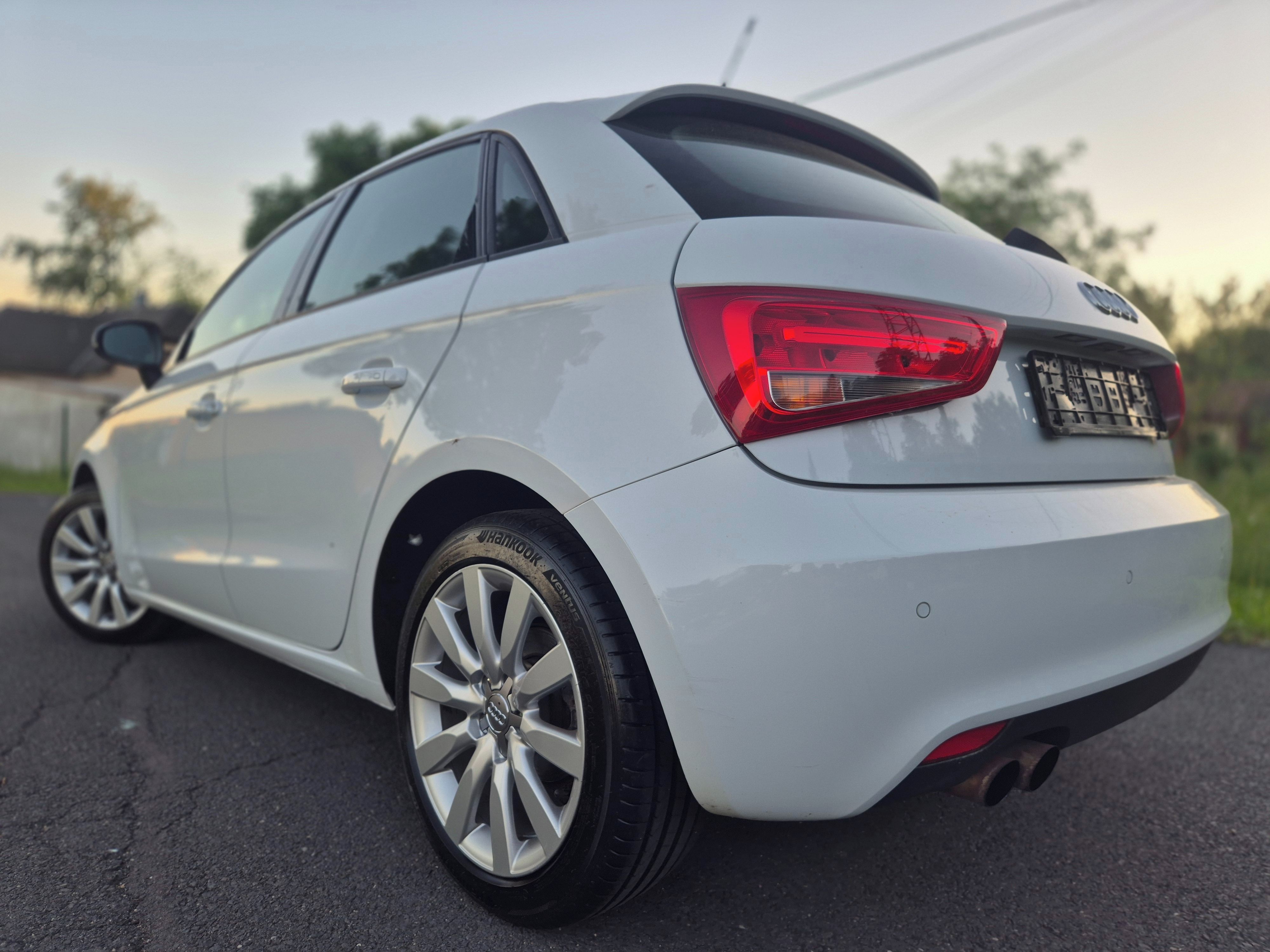 Audi A1, 1 maj.plný servis ZÁRUKA 1 ROK - fotka 4