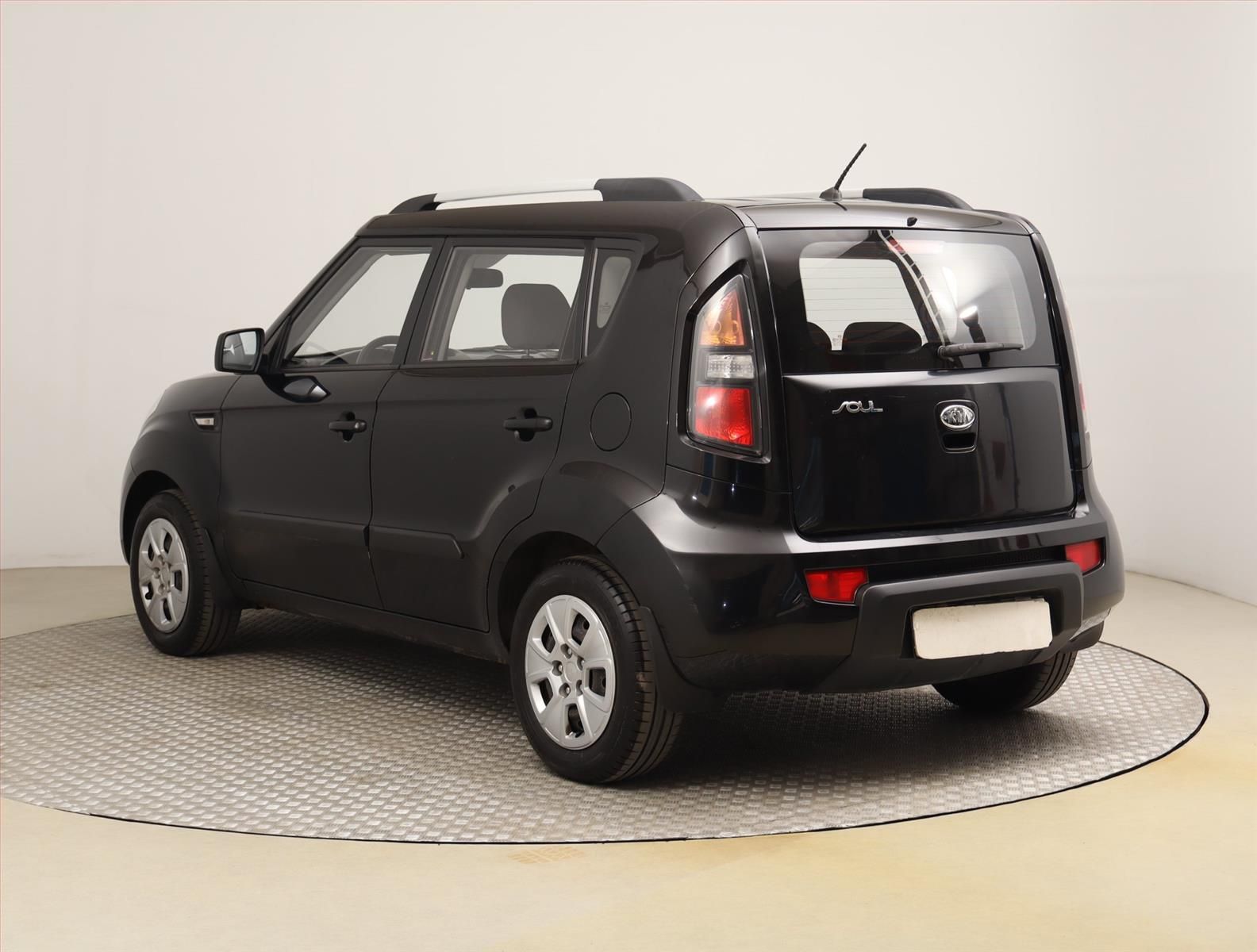Kia Soul, 1.6 CVVT, ČR,1.maj - fotka 4