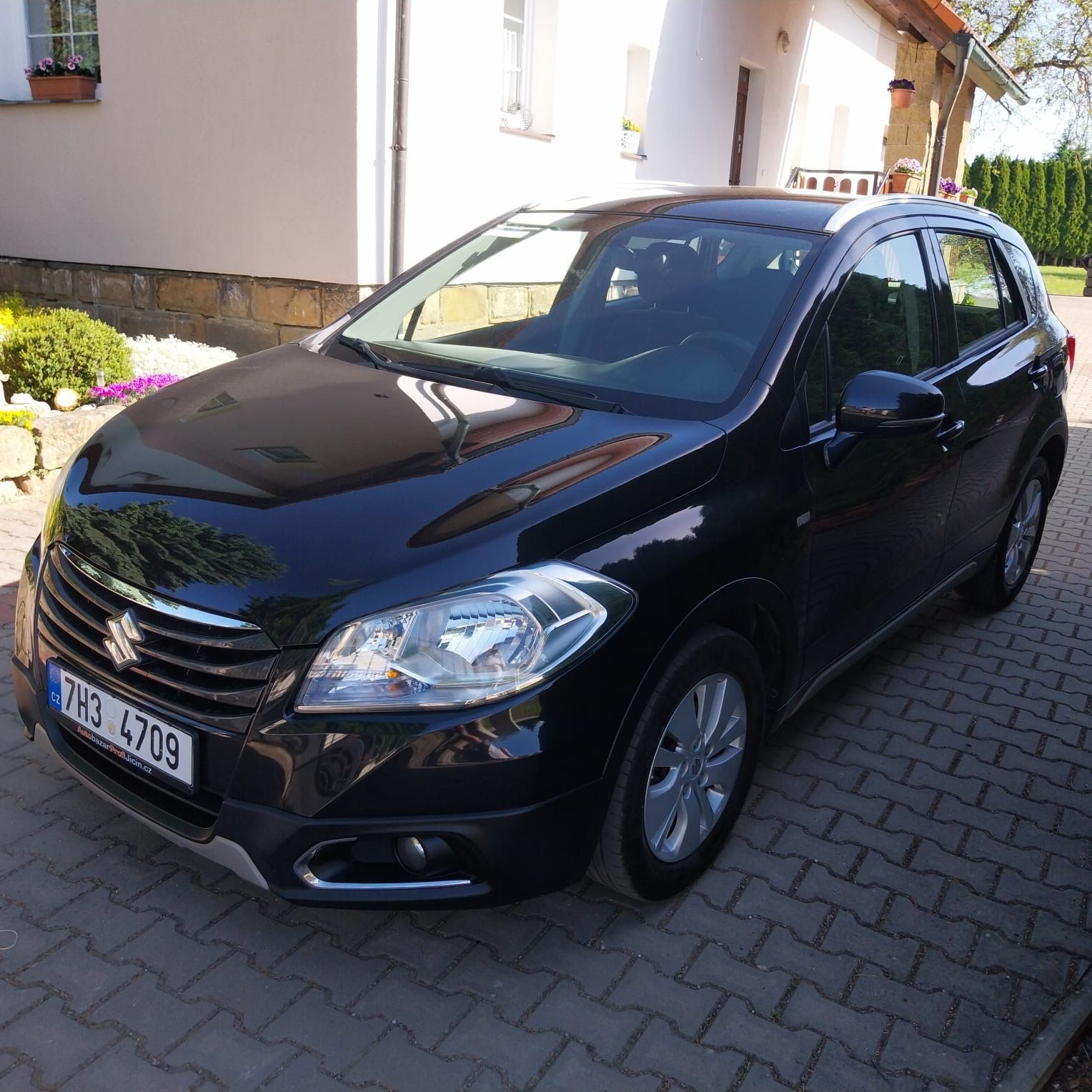 Suzuki SX4 S-Cross, 1,6i/88kW Top stav , serviska