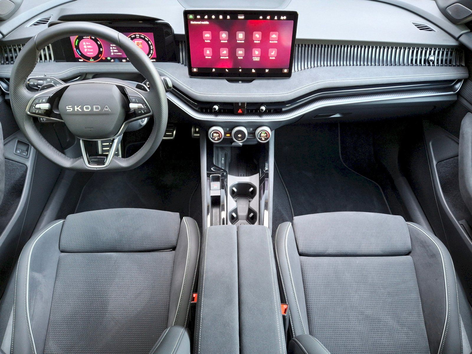 Škoda Superb, iV SportLine DSG 1,5TSi 150kW - fotka 5