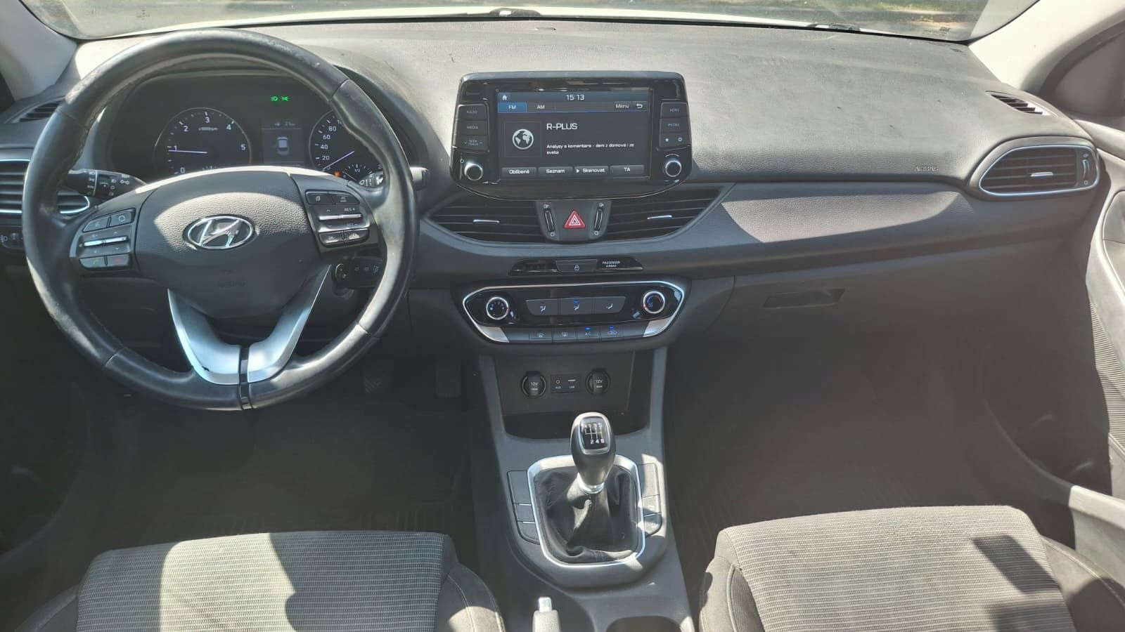 Hyundai i30, nová spojka,rozvody2020 odpoč. - fotka 3
