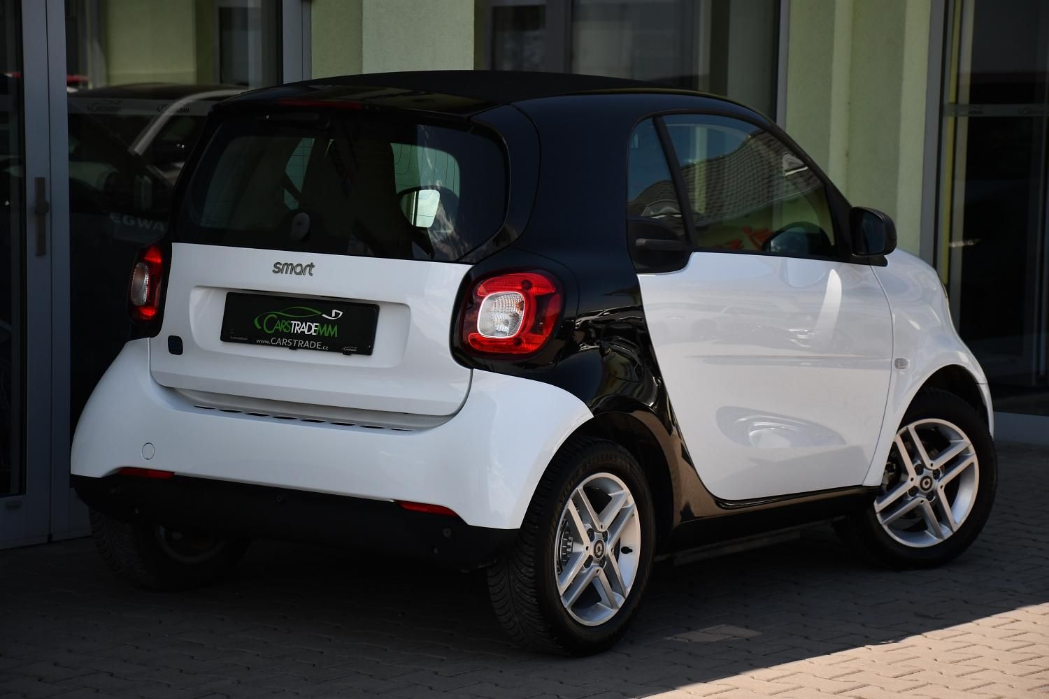 Smart Fortwo, EQ - fotka 4