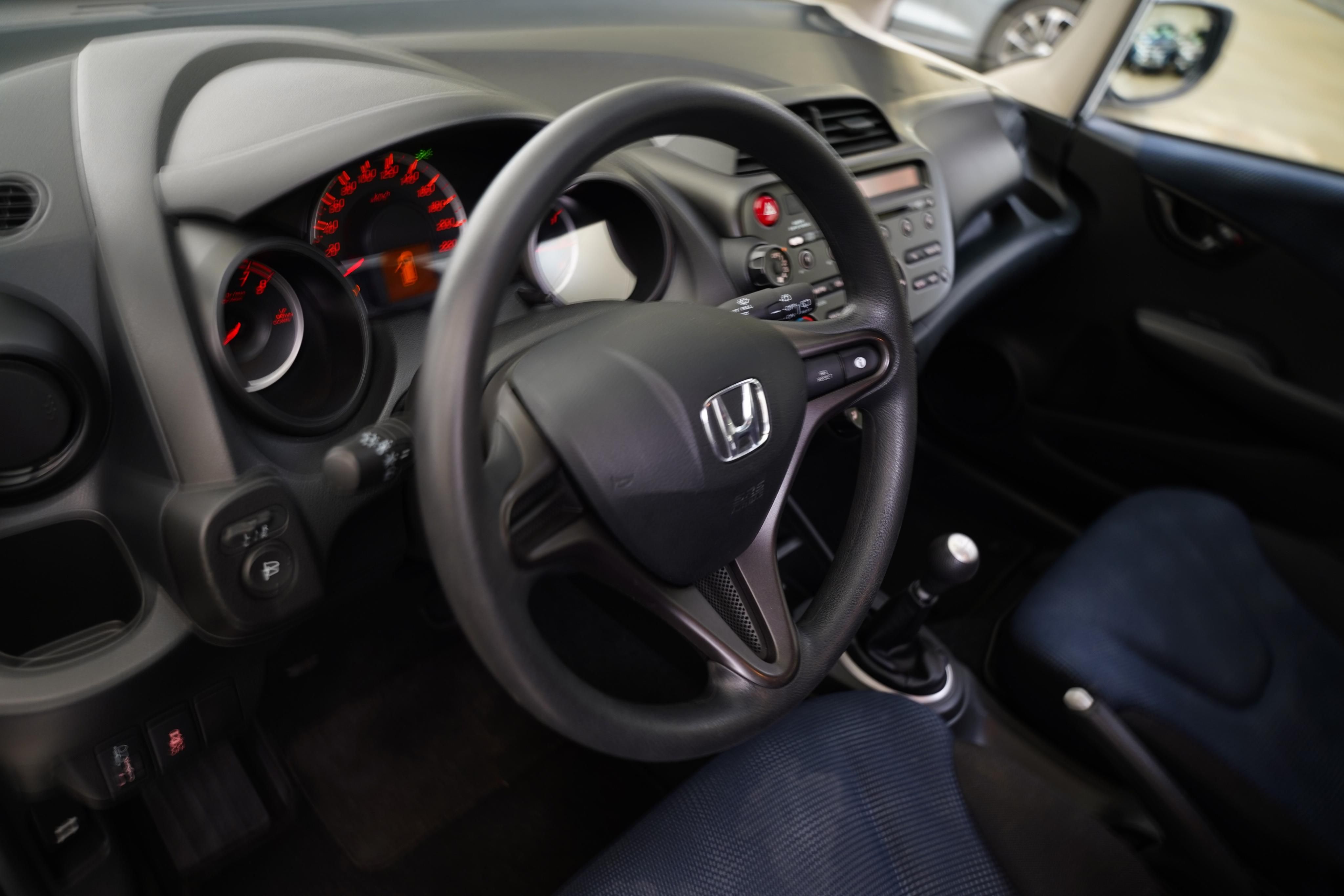Honda Jazz, 1.2 i- VTEC 66 kW S - fotka 5