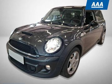 Cooper SD, Automat, Navi