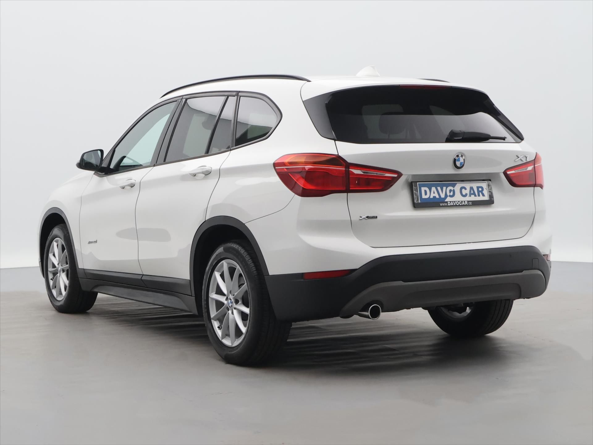 BMW X1, 2.0 18d 110kW xDrive CZ Advant - fotka 5