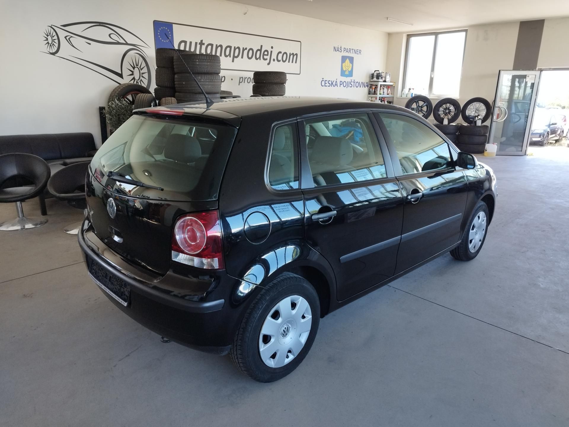 Volkswagen Polo, 1,2i,44KW,KLIMA,NAJ.91TKM - fotka 5