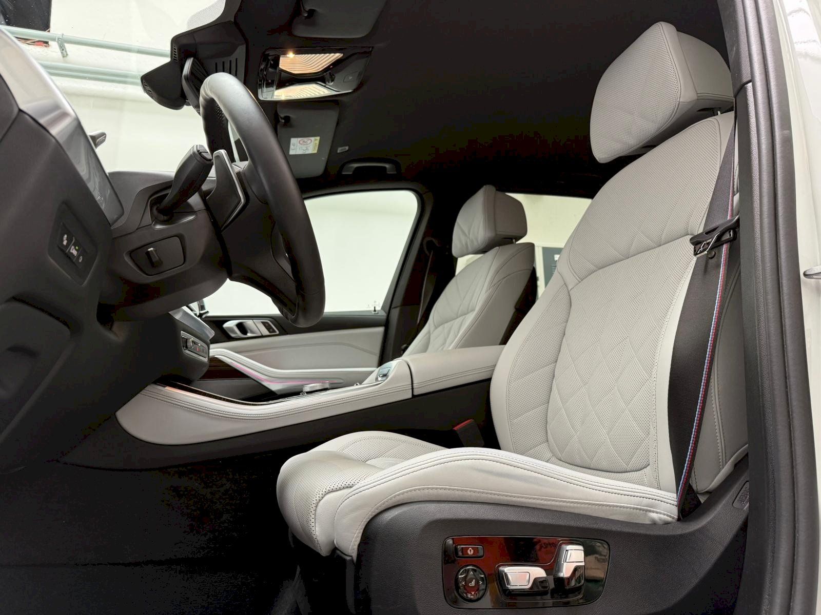 BMW X5, X5 XDRIVE30D - fotka 6