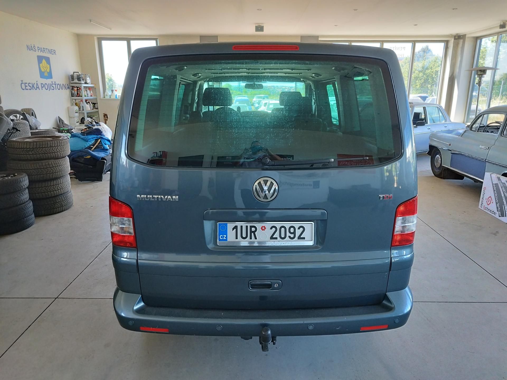 Volkswagen Multivan, TDI,96KW,7MÍST,ALU,TAŽNÝ - fotka 5