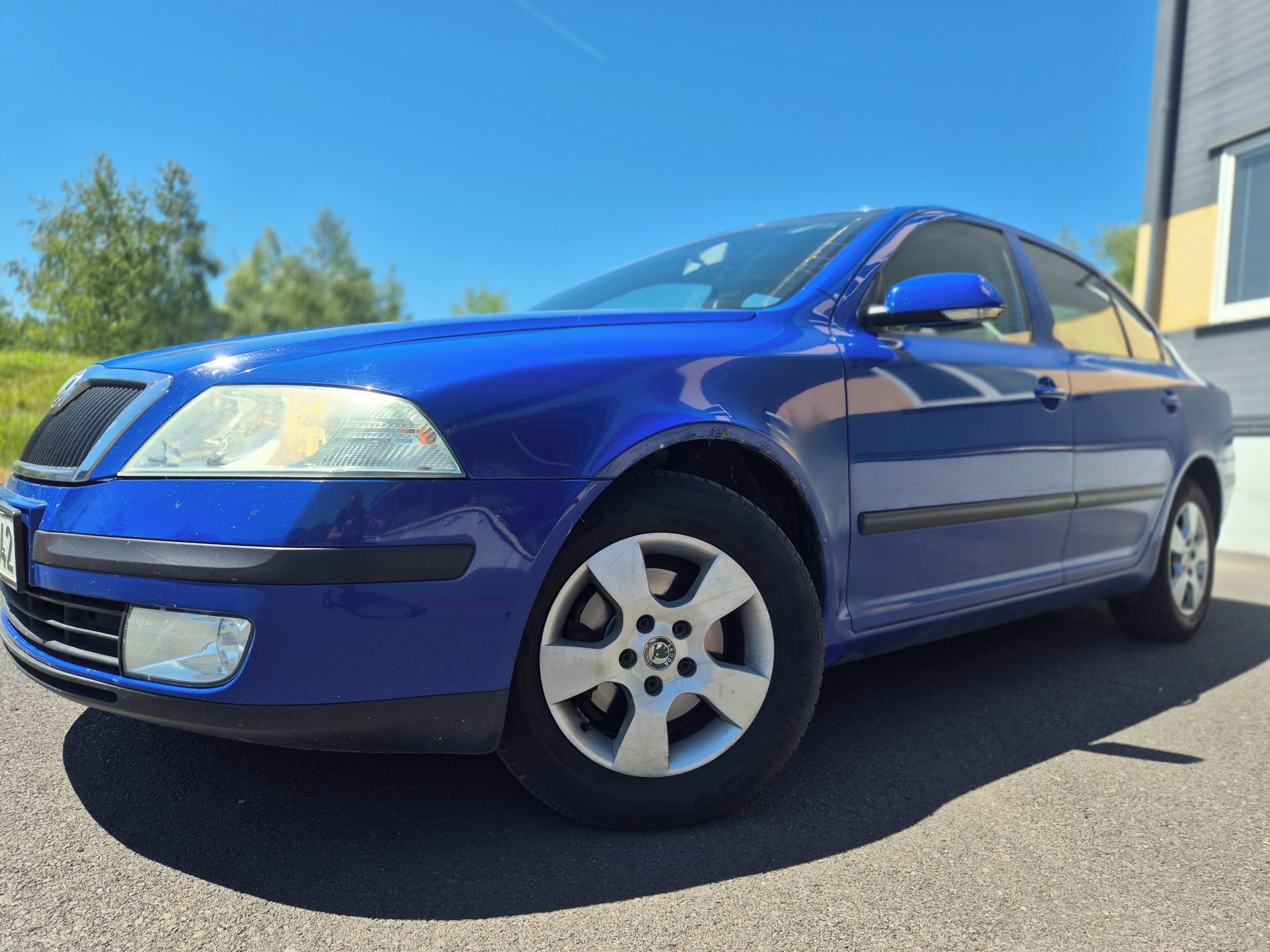 Škoda Octavia, 1.6 benzín  MPI - fotka 3