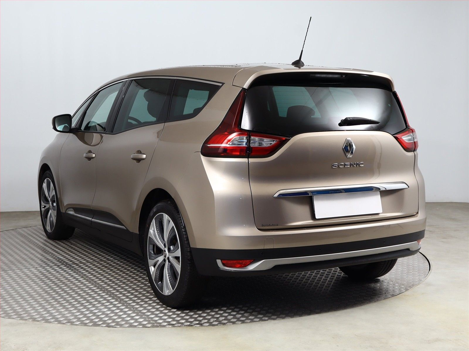 Renault Grand Scénic, 1.7 Blue dCi, Automat, ČR - fotka 4