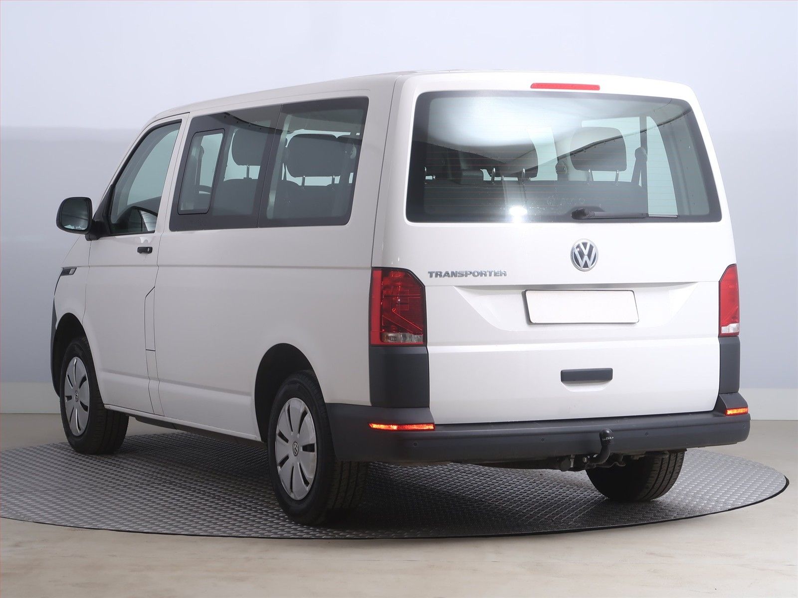 Volkswagen Transporter, 2.0 TDI, Kombi, 9 míst, KR - fotka 4