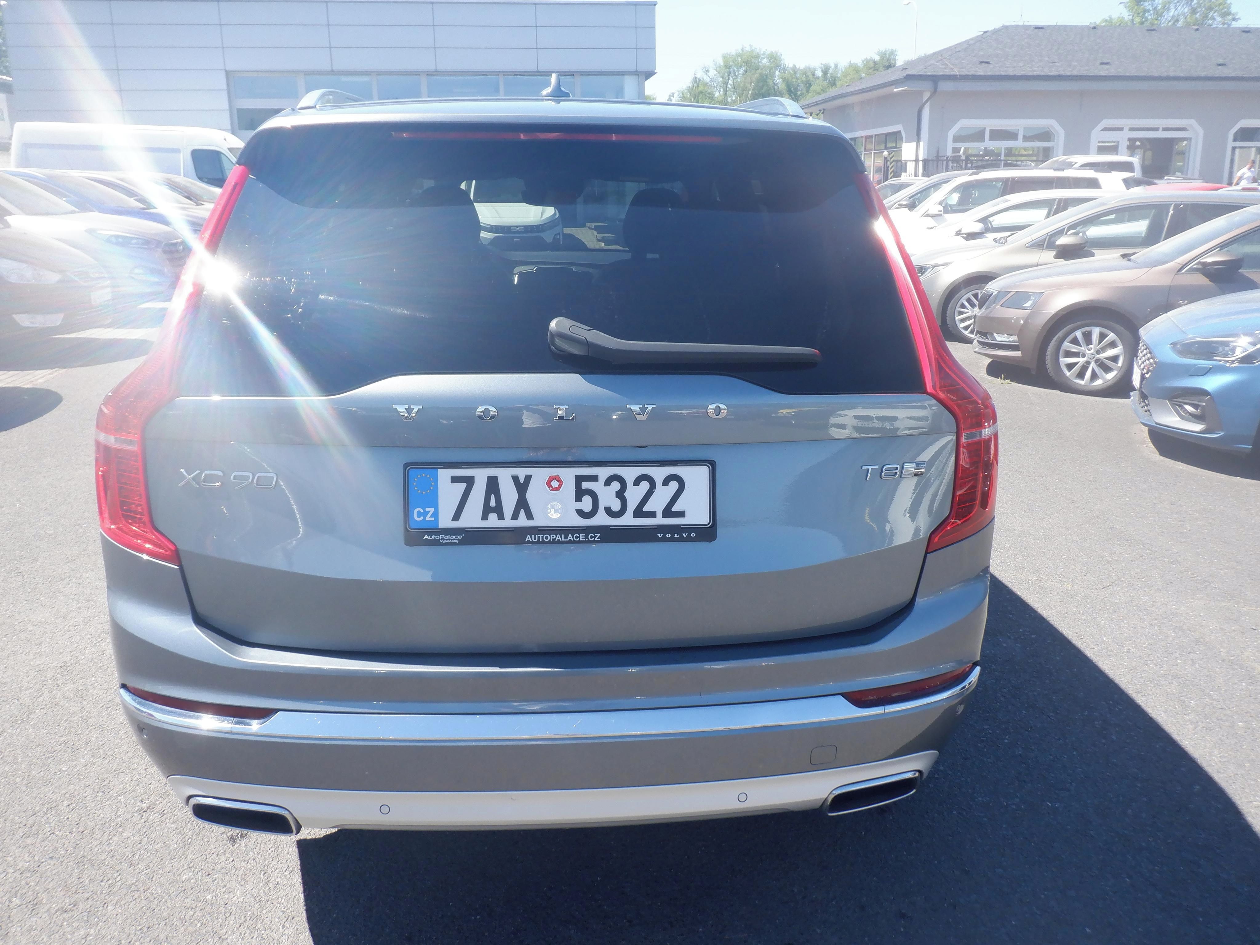 Volvo XC90, 2.0 T8 Hybrid AWD Inscription, - fotka 6