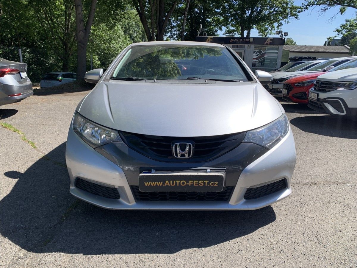 Honda Civic, 1,3 i,ČR - fotka 2