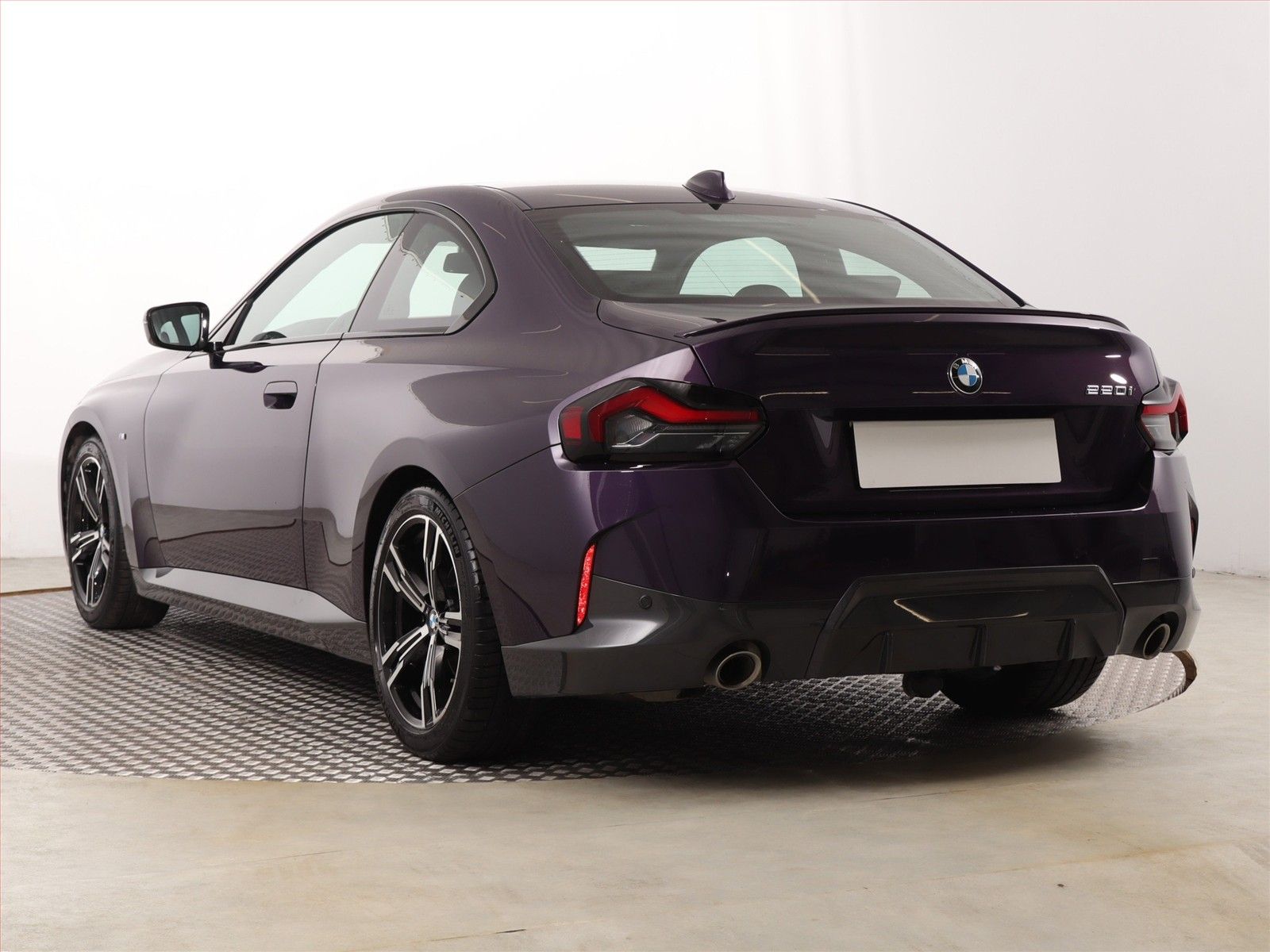 BMW Řada 2, 220 i - fotka 4