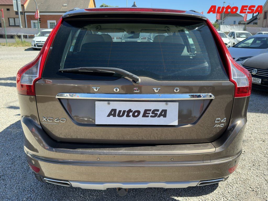 Volvo XC60, 2.4d,2.maj,ČR,AT - fotka 5