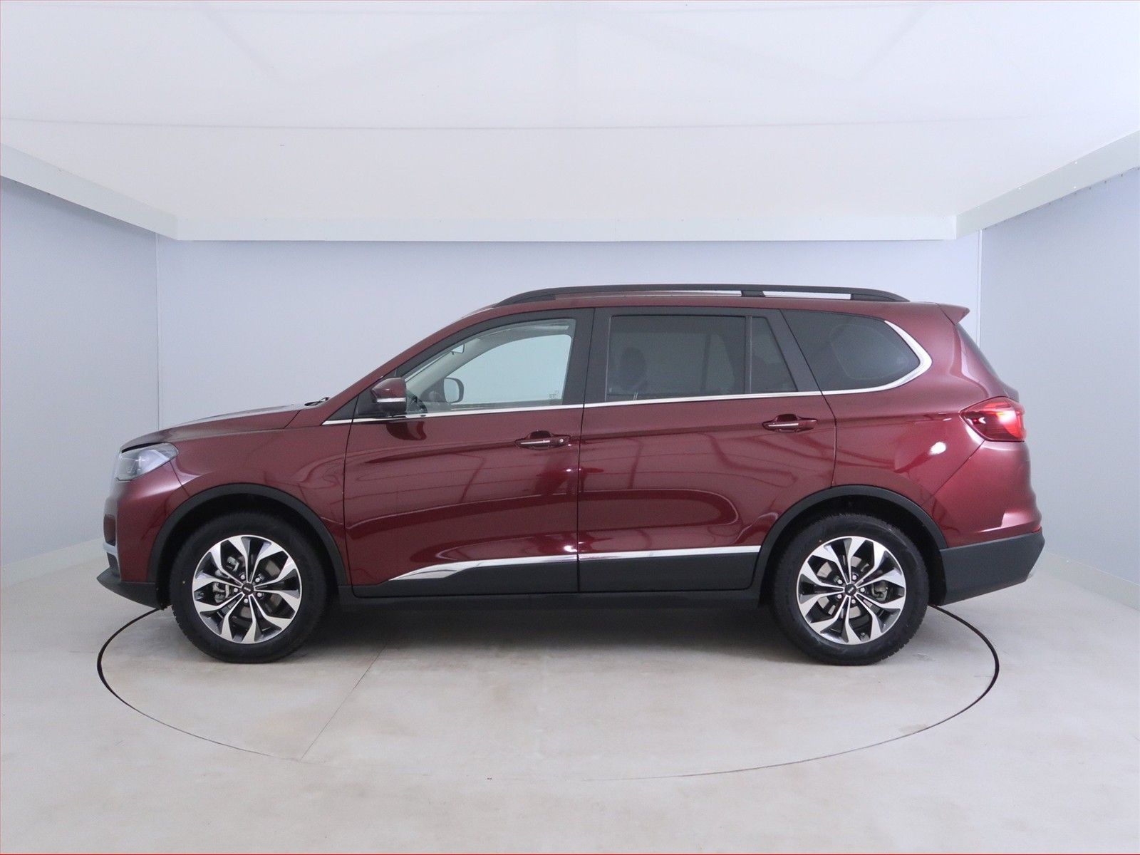 SWM G5 PRO, 1.5 Turbo, 7 míst, ČR,1.maj - fotka 3