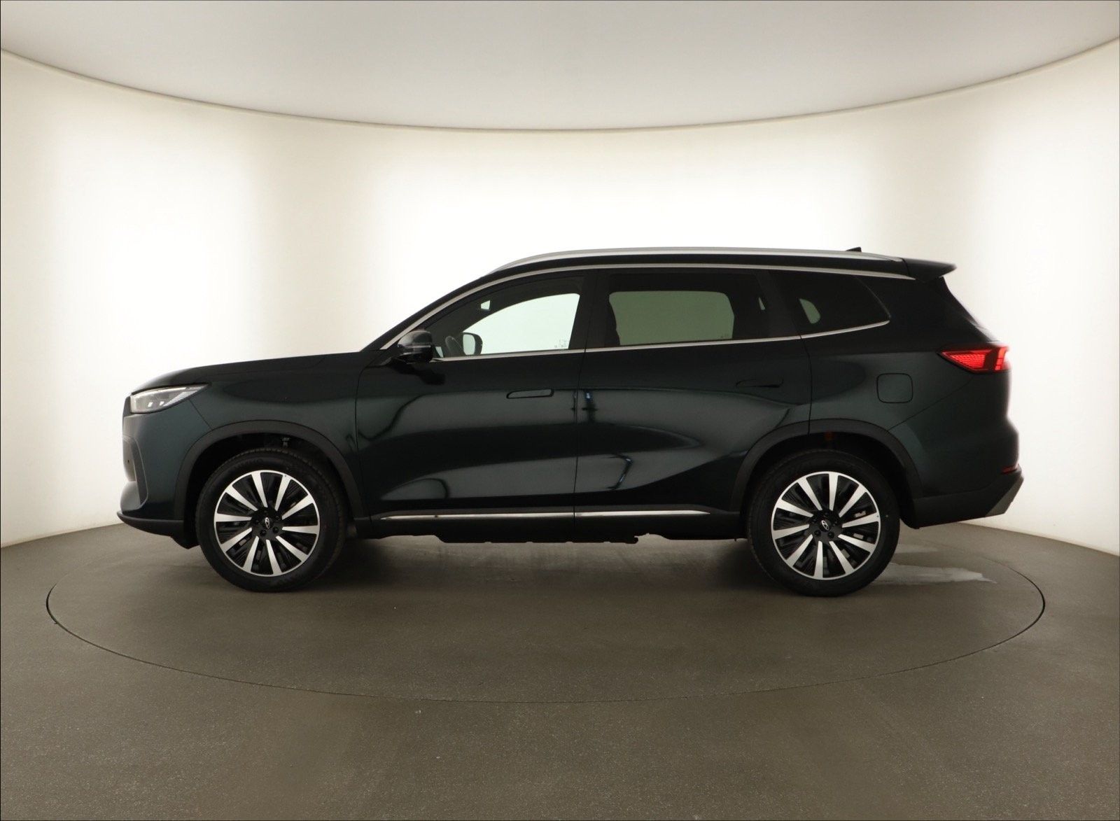 Chery Tiggo 8 PHEV, 1.5T PHEV, UNIQUE - fotka 3