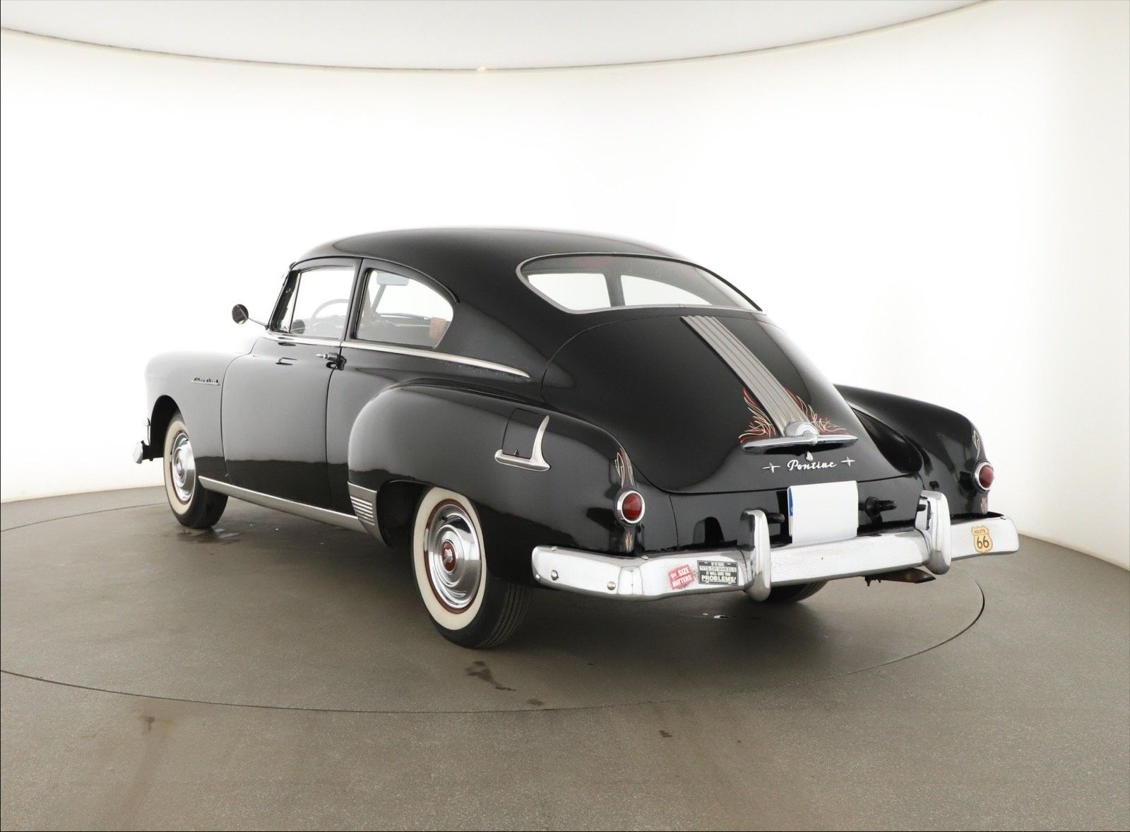Pontiac, R6 239 cu.in., 6 míst - fotka 4
