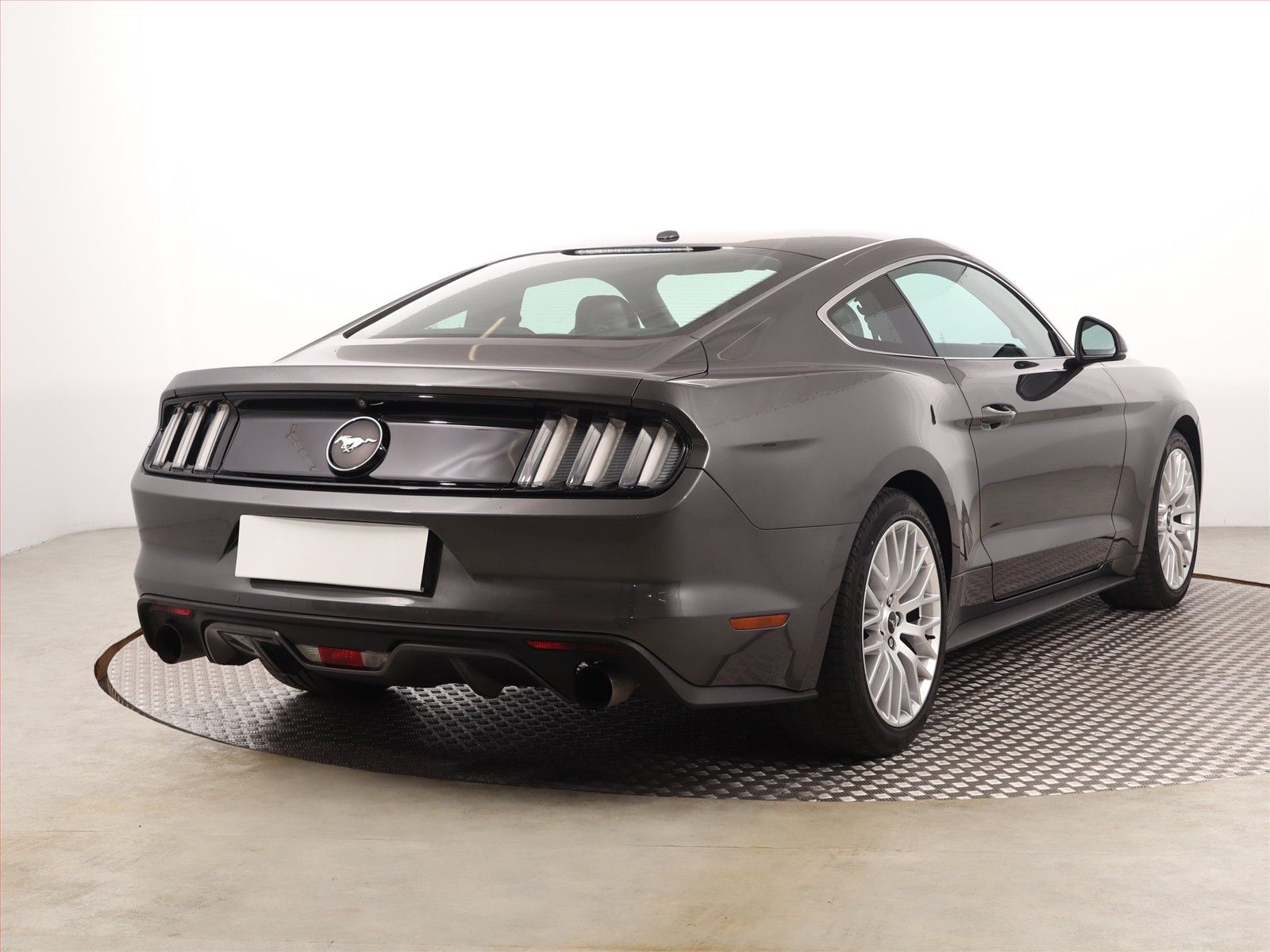Ford Mustang, 2.3 Ecoboost, Kůže, Navi - fotka 5