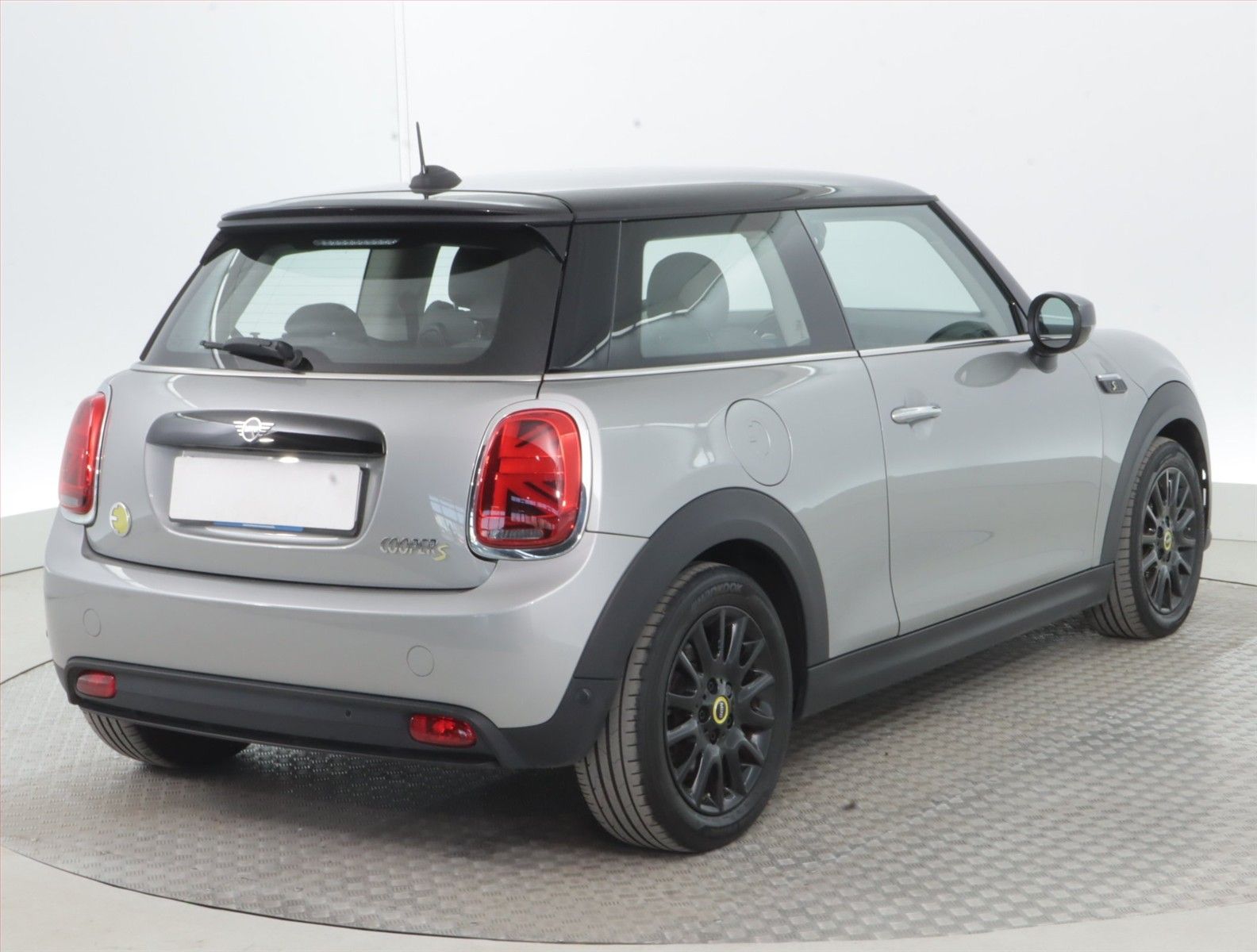 Mini, Cooper SE 32 kWh, SoH 99% - fotka 5