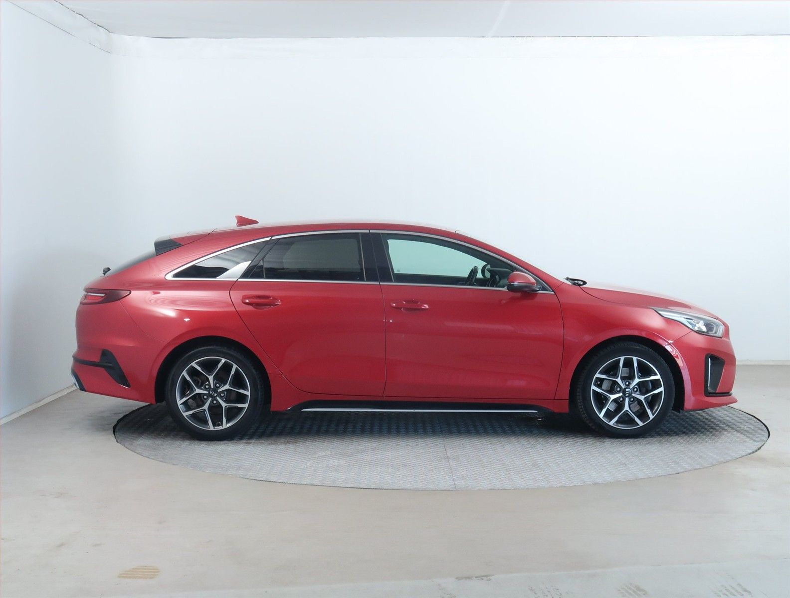 Kia ProCeed, 1.4 T-GDI, GT-Line, Automat - fotka 6
