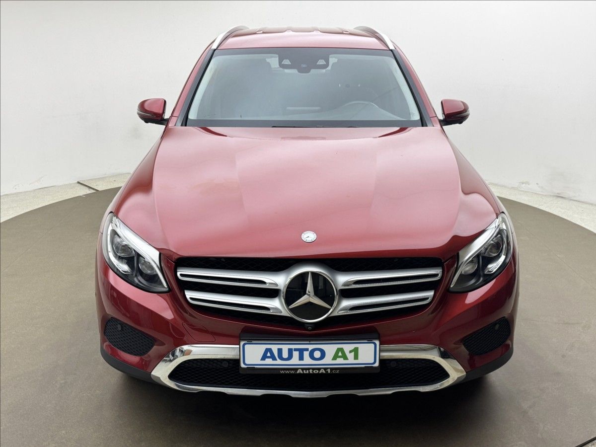 Mercedes-Benz GLC, 2,1 4X4 VZDUCH 360° TAŽNÉ ČR - fotka 2