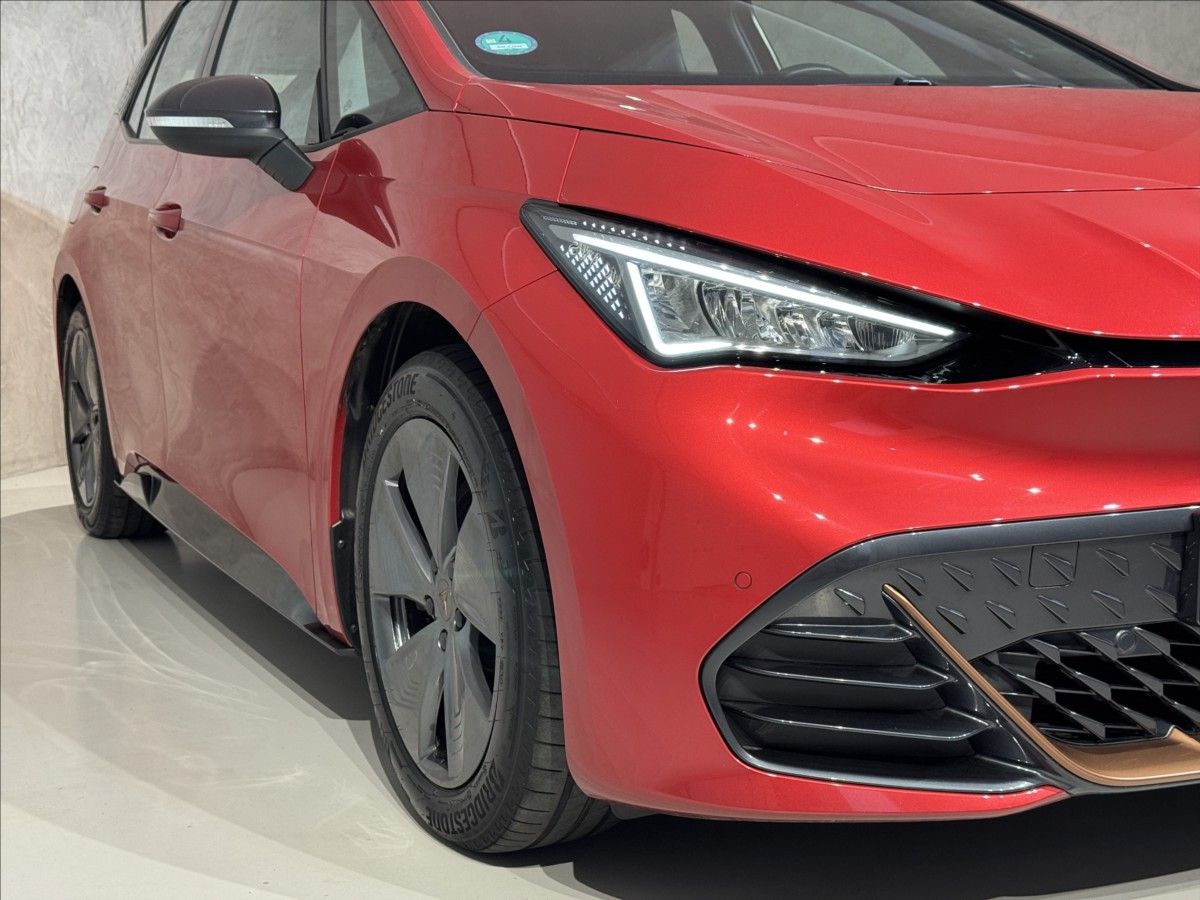Cupra Born, 150kW LED Kamera Tepelko - fotka 6