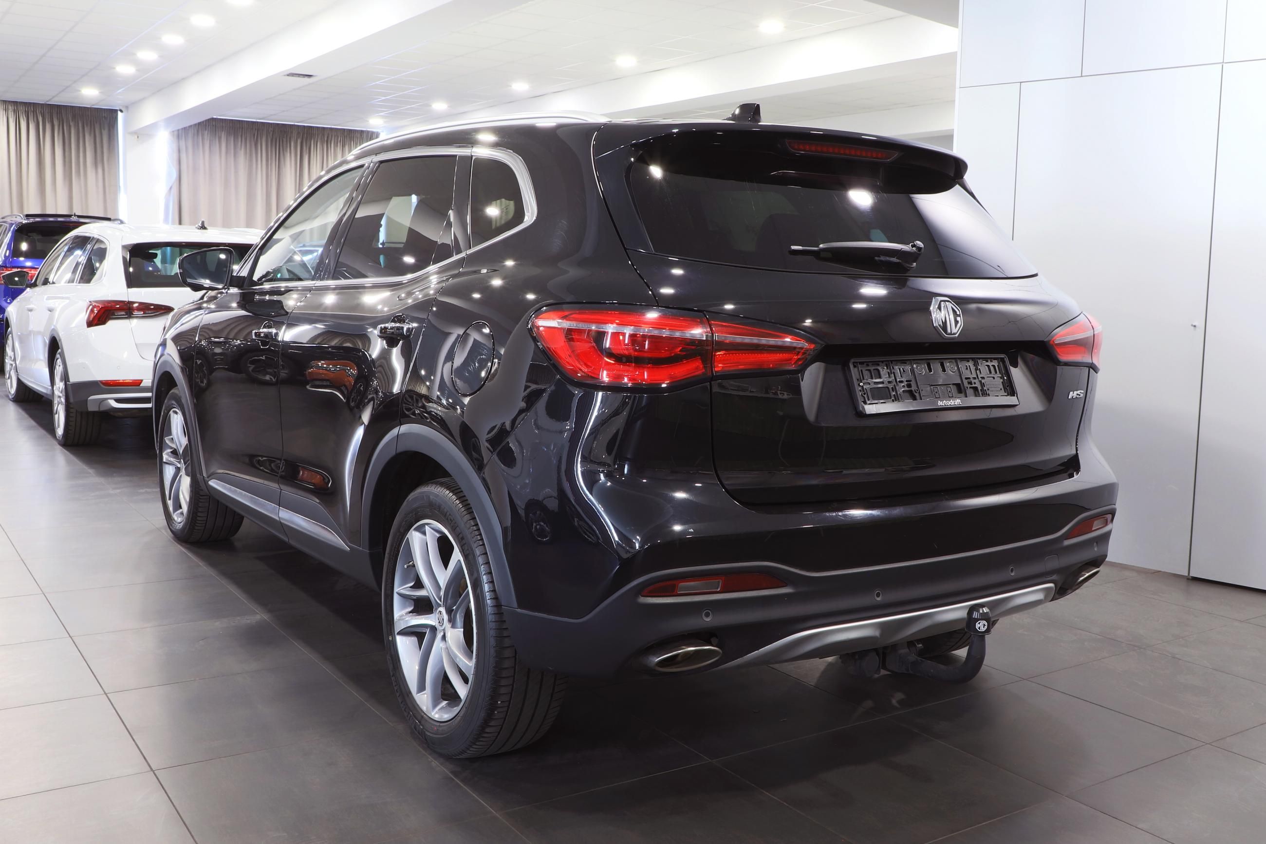 MG eHS, EHS PHEV Luxury 1.5 190kW AUT. - fotka 4