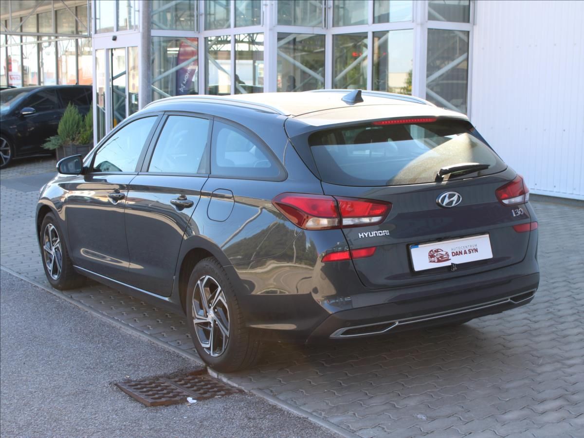 Hyundai i30, 1,0 T-GDI COMFORT 1.MAJ. CZ - fotka 4