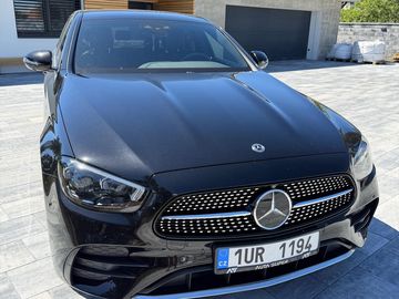 AMG / TOP výbava + zimní pneu